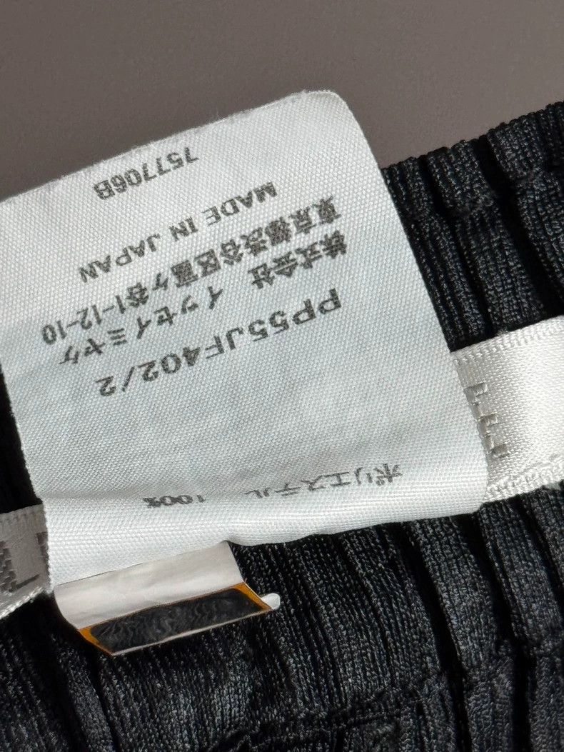 Issey Miyake issey miyake size:2 Black pleated pants 2505-Nextarrow Size 42" / US 20 - 4 Thumbnail