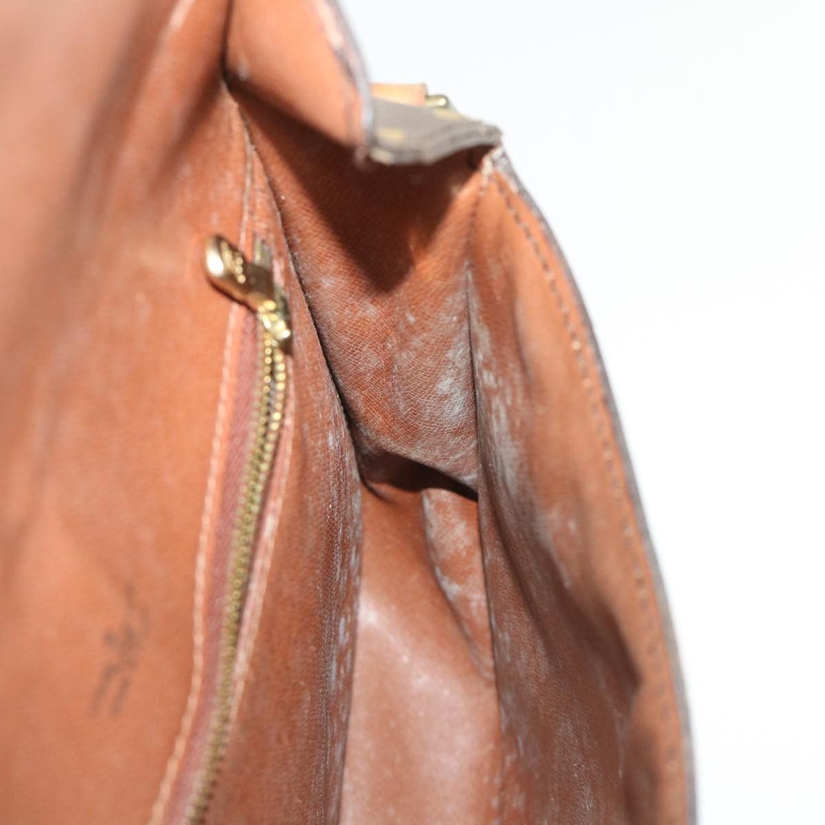 Louis Vuitton LOUIS VUITTON Monogram Saint Cloud GM Shoulder Bag M51242 Size ONE SIZE - 16 Thumbnail