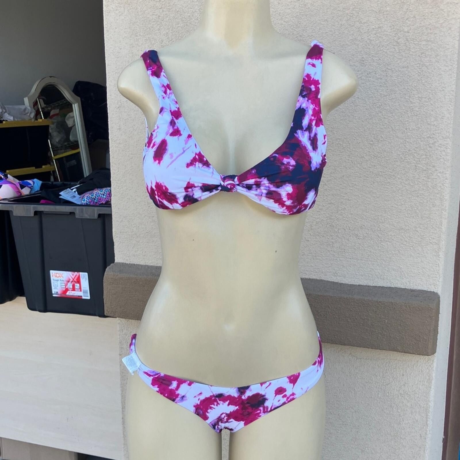 Aquascutum NWT Aqua Bloomingdale's Exclusive Two-Piece Bikini Swimwear Size ONE SIZE - 1 Thumbnail