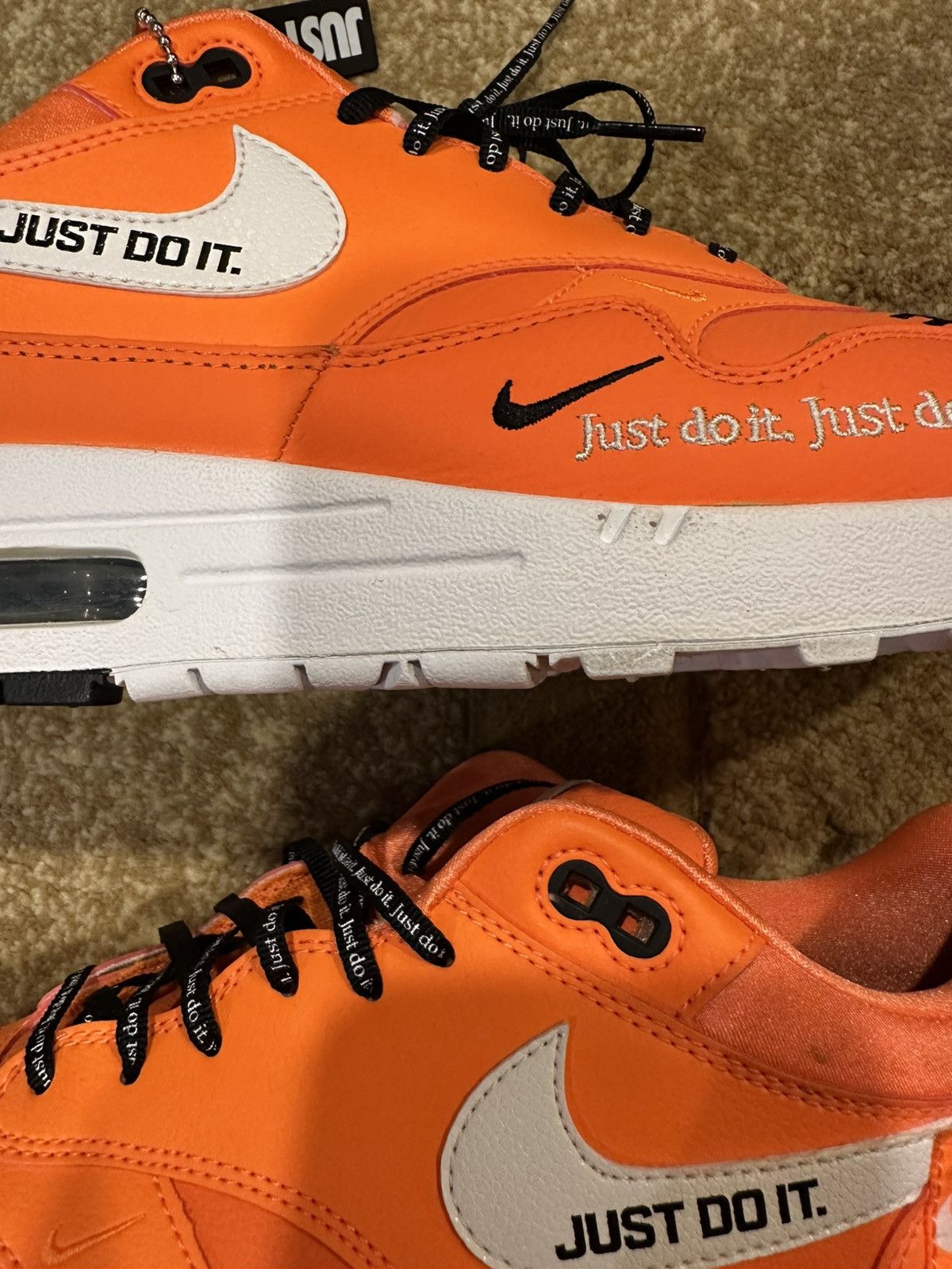 Nike Nike Just Do It Pack Air Max 1 Sz 11 GREAT CONDITION NO BOX Size US 11 / EU 44 - 20 Thumbnail