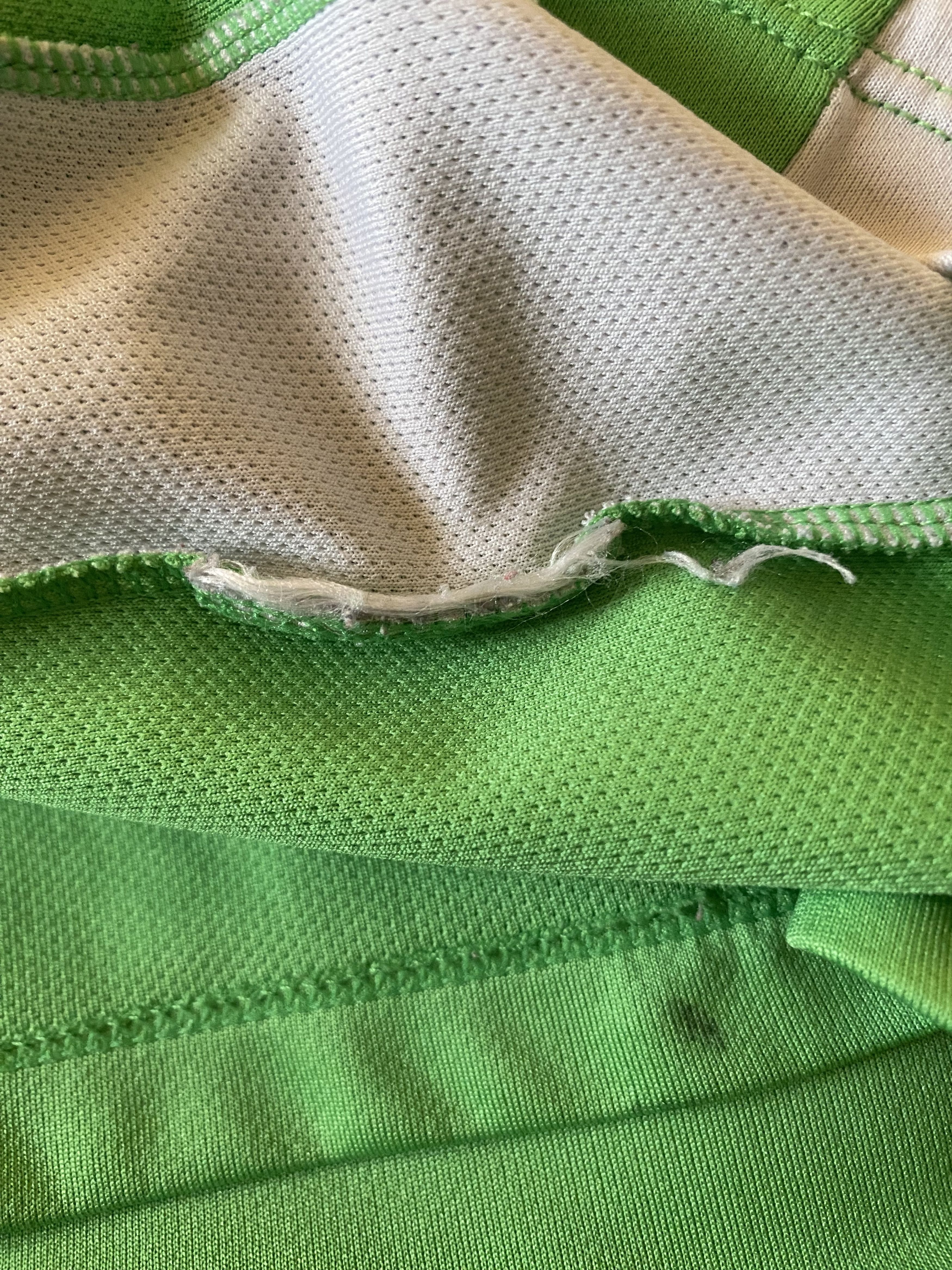 Umbro Football Jersey IRELAND - 2012 - 2013 - XL - Umbro - UNIQUE Size US XL / EU 56 / 4 - 7 Thumbnail