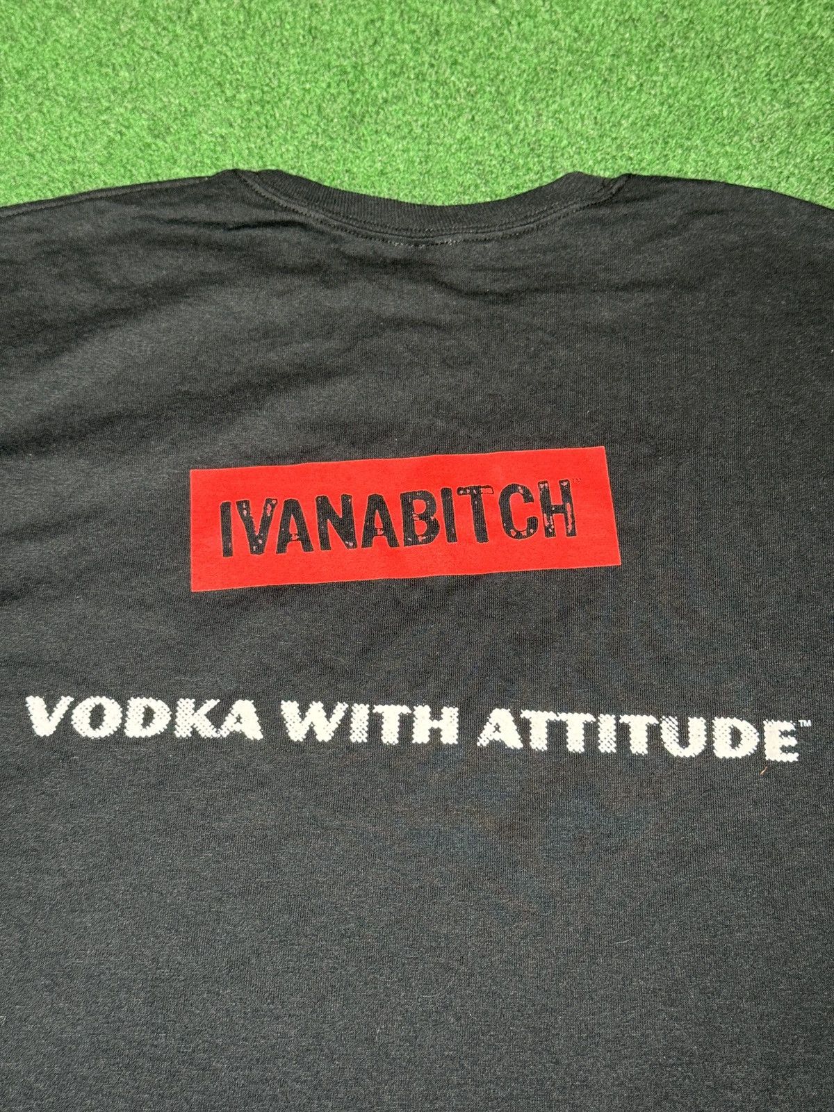 Hanes Vintage Ivanabitch Vodka Start Bitchin Lrg Alcohol T Shirt Size US L / EU 52-54 / 3 - 4 Thumbnail