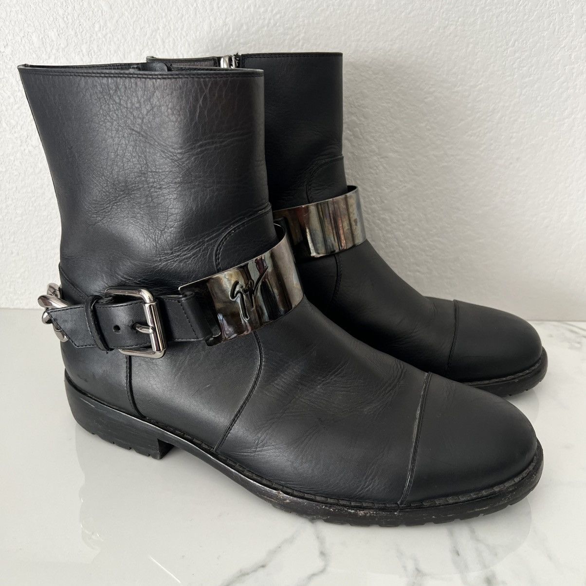 Giuseppe Zanotti Giuseppe Zanotti Men’s Chain Buckle Boots Size 40 Black Size US 8 / EU 41 - 1 Thumbnail