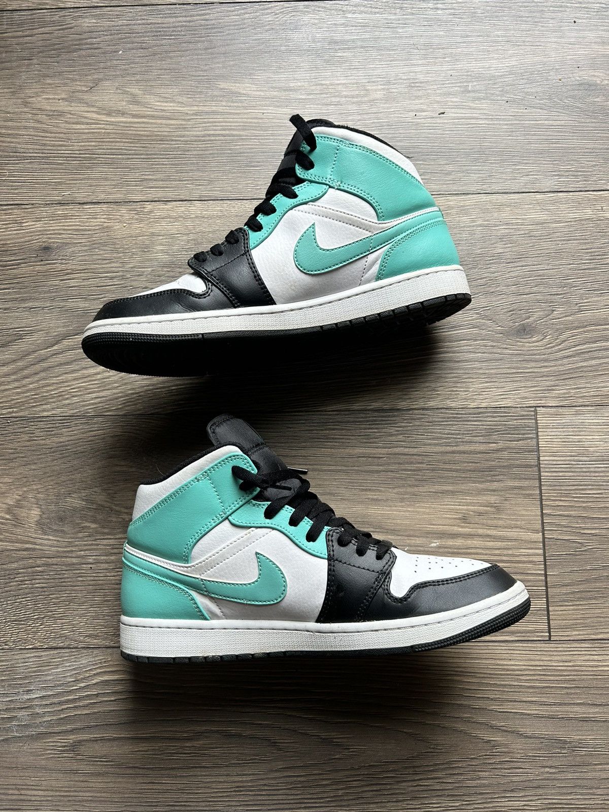 Jordan Brand × Nike Jordan 1 ‘Tropical Twist’ (M10.5) Size US 10.5 / EU 43-44 - 3 Thumbnail