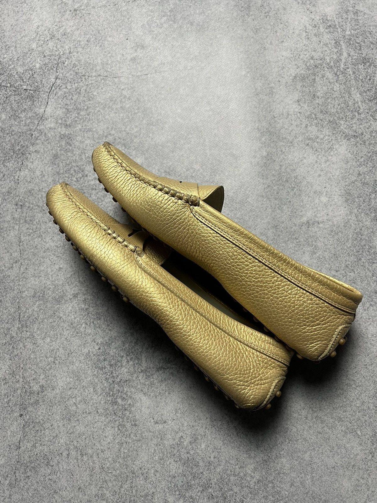 Tod's Vintage Tods Leather Gold Loafers Size 39 Size US 9 / IT 39 - 5 Thumbnail