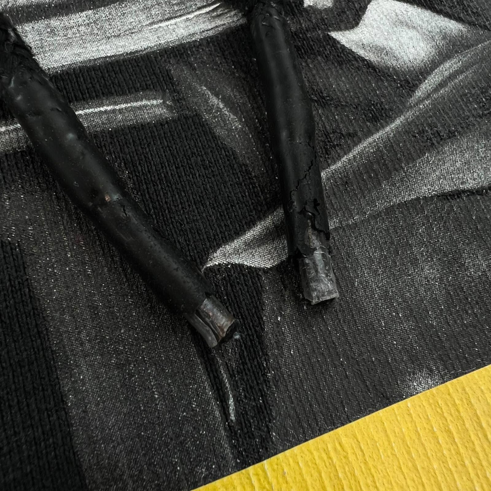 Off-White Off-White Yellow Caravaggio Black Hoodie Size US XS / EU 42 / 0 - 4 Thumbnail