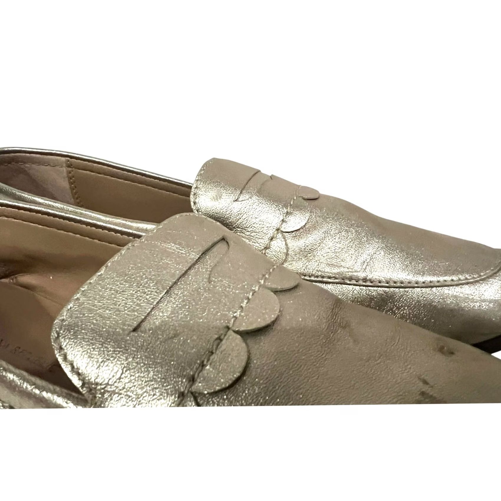 Banana Republic Banana Republic Metallic Gold Loafers Womens 7.5 Slip-On Scalloped Penny Size US 8 / IT 38 - 3 Thumbnail