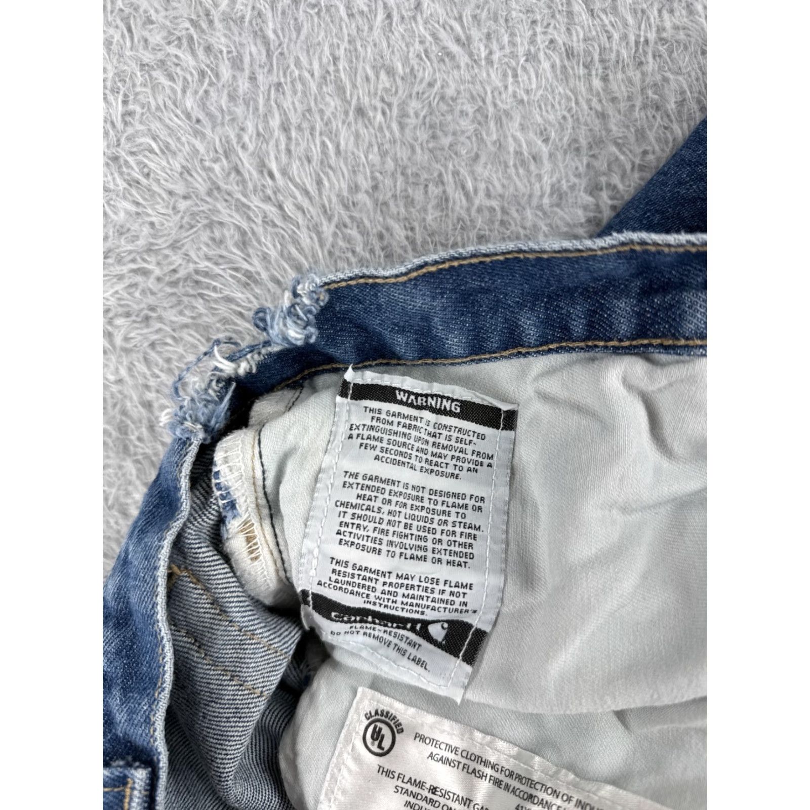 Carhartt VINTAGE Carhartt Jeans Mens 40 Blue Denim Flame-Resistant FR FRB004 NFPA 2113 Workwear Jeans Blue Mens 40 Carhartt FRB004 NFPA 2113 Size US 40 / EU 56 - 7 Thumbnail