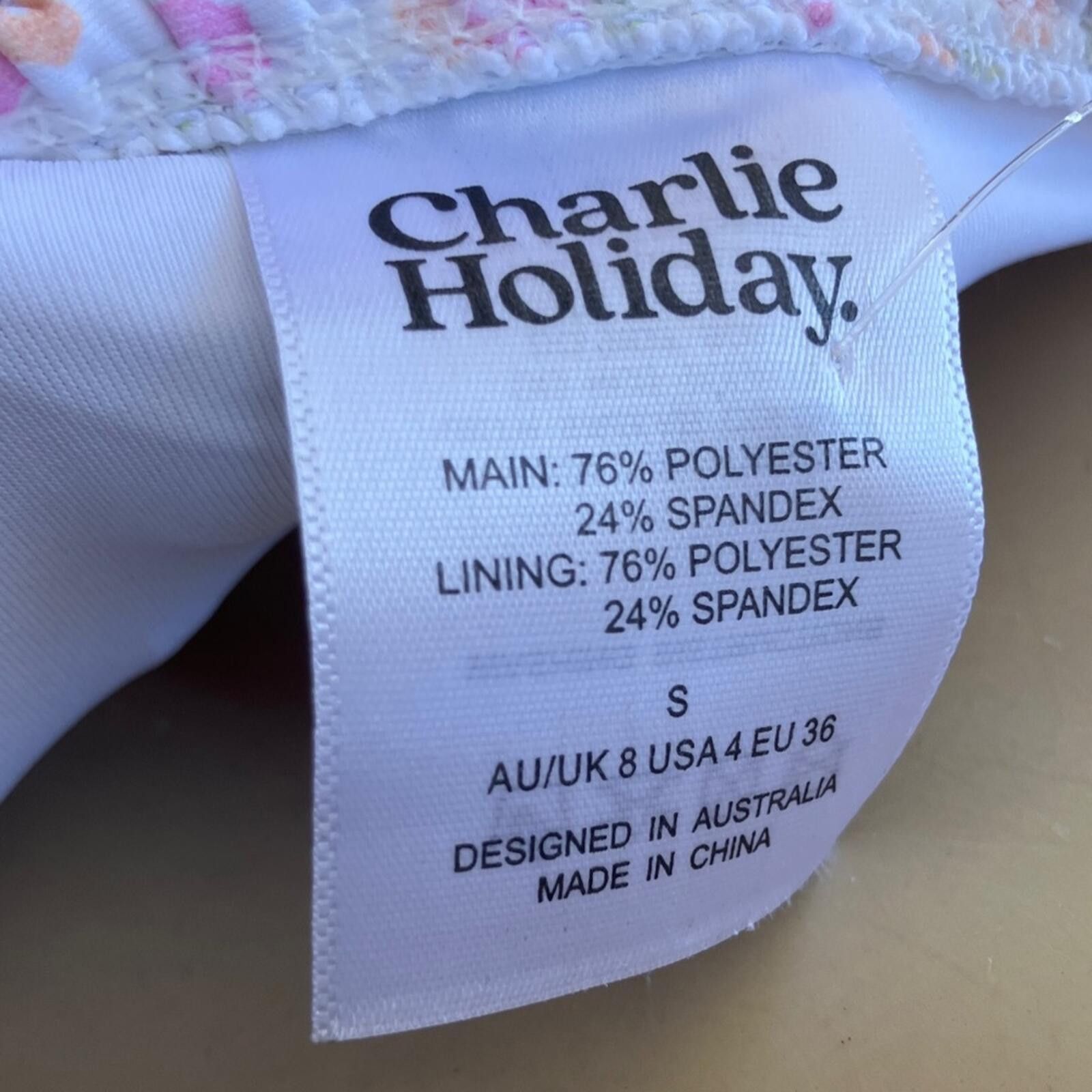 Other NWT Charlie Holiday Pink Floral Bandeau High-Waist Bikini Size ONE SIZE - 2 Thumbnail