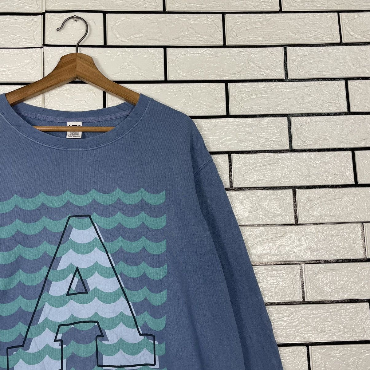 Uniqlo Uniqlo x Almond Surfboard Crewneck Sweatshirt Size US L / EU 52-54 / 3 - 5 Thumbnail