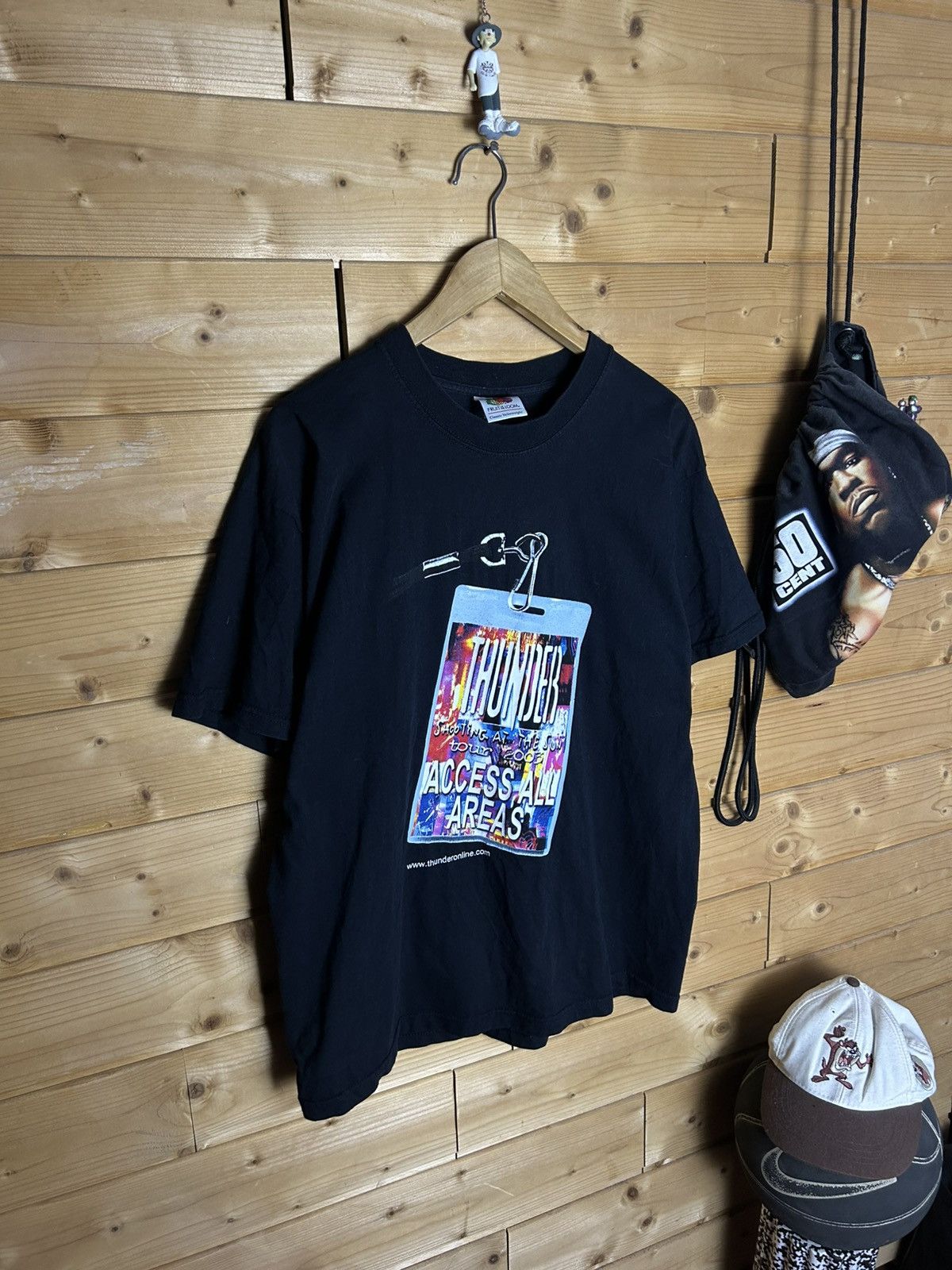 Band Tees Rare Vintage Thunder 2003 tour t shirt Size US L / EU 52-54 / 3 - 1 Thumbnail