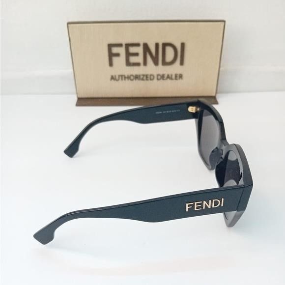 Fendi Fendi Smoke Cat Eye Ladies Sunglasses FE40070I 01A","descrip Size ONE SIZE - 2 Thumbnail