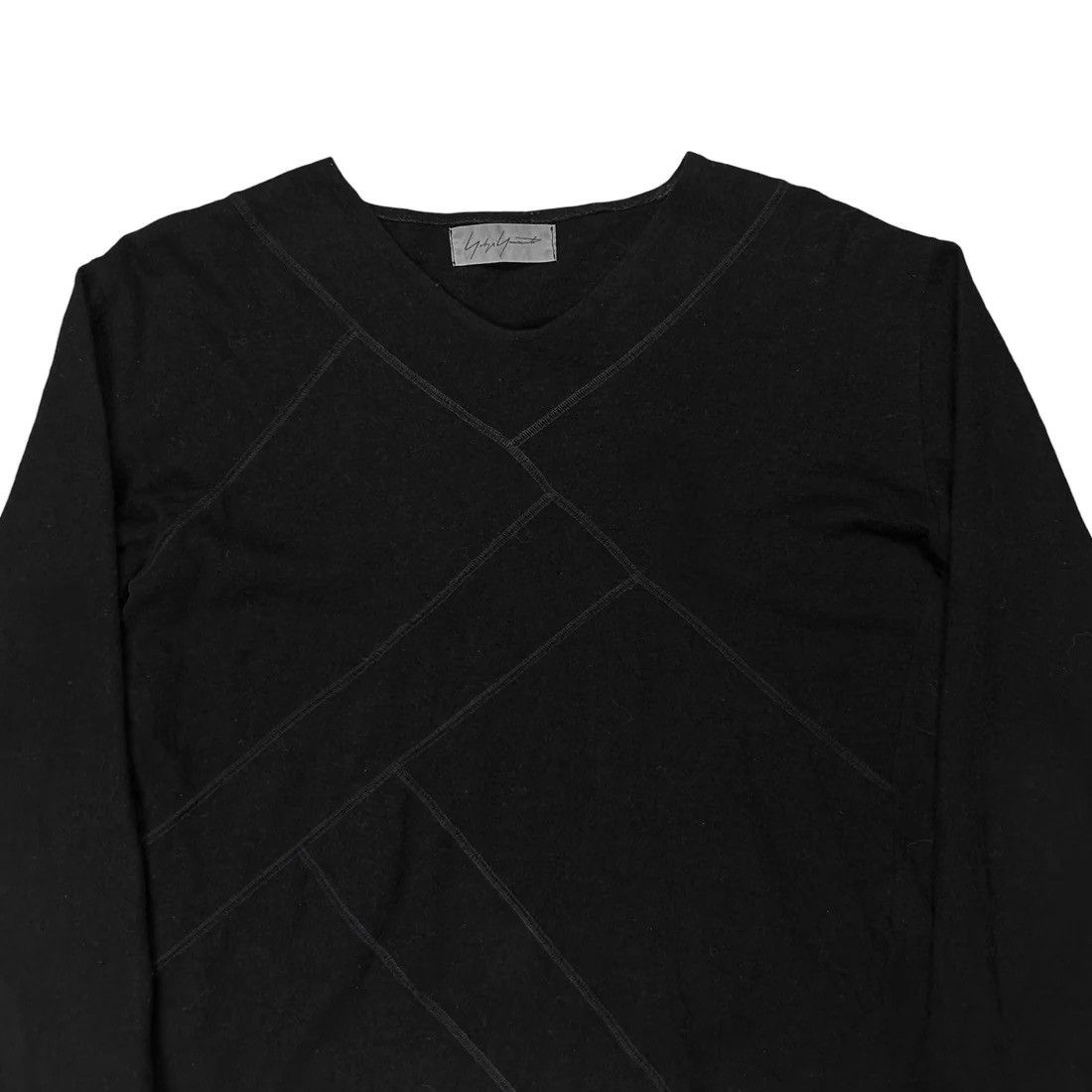 Yohji Yamamoto Yohji Yamamoto Cropped Asymmetric Seam Sweater Size US XS / EU 42 / 0 - 4 Thumbnail
