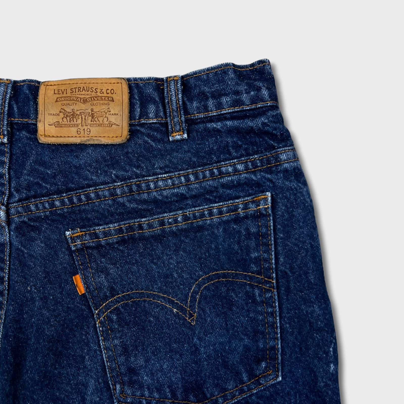 Levi's × Vintage Vintage Levi's 619 Jeans 33x30 Orange Tab Wide 90s Denim Size US 33 - 6 Thumbnail