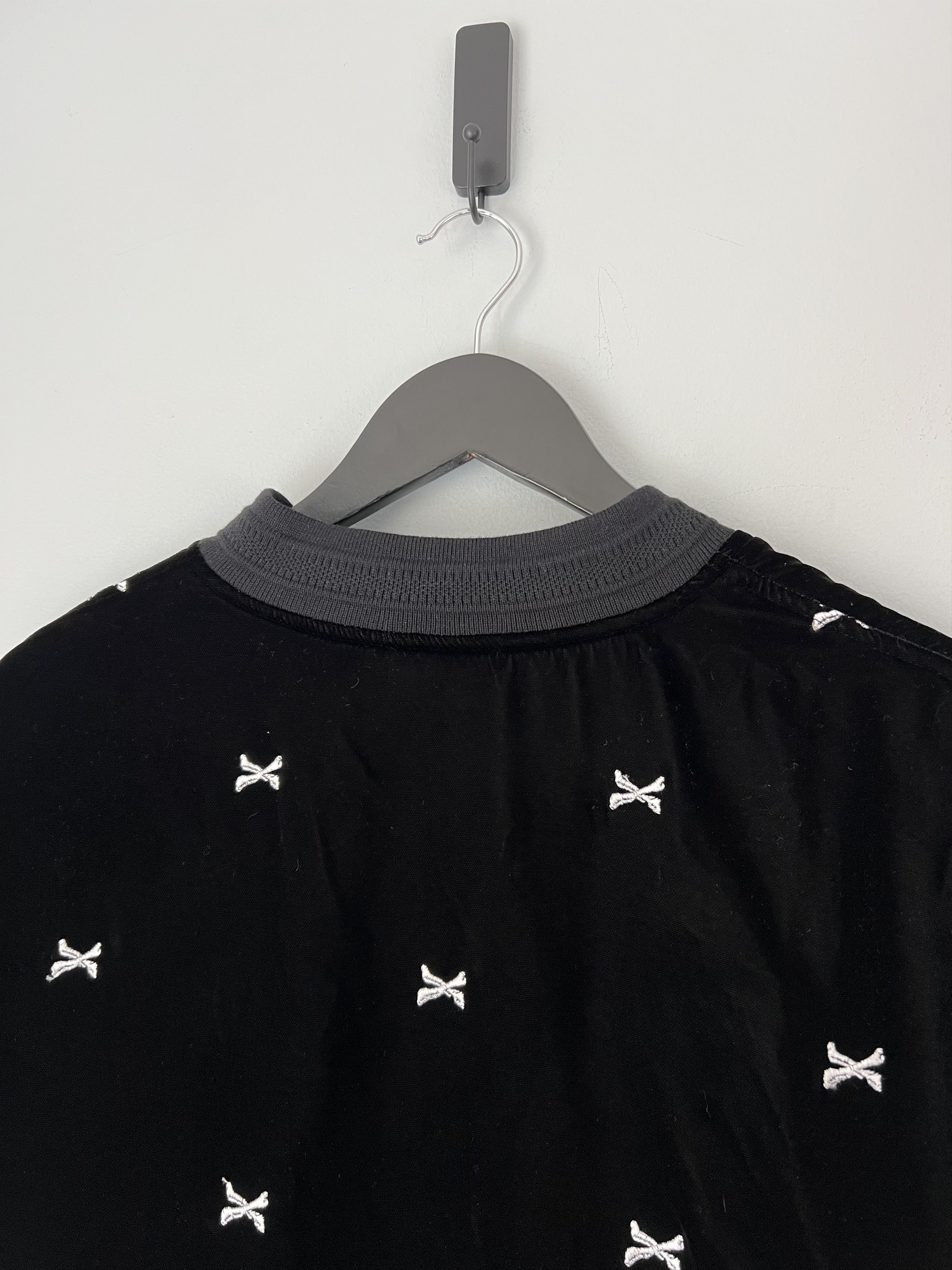 Wtaps WTAPS Reversible Velvet Gutter Jacket in Black Pink Size US L / EU 52-54 / 3 - 6 Thumbnail