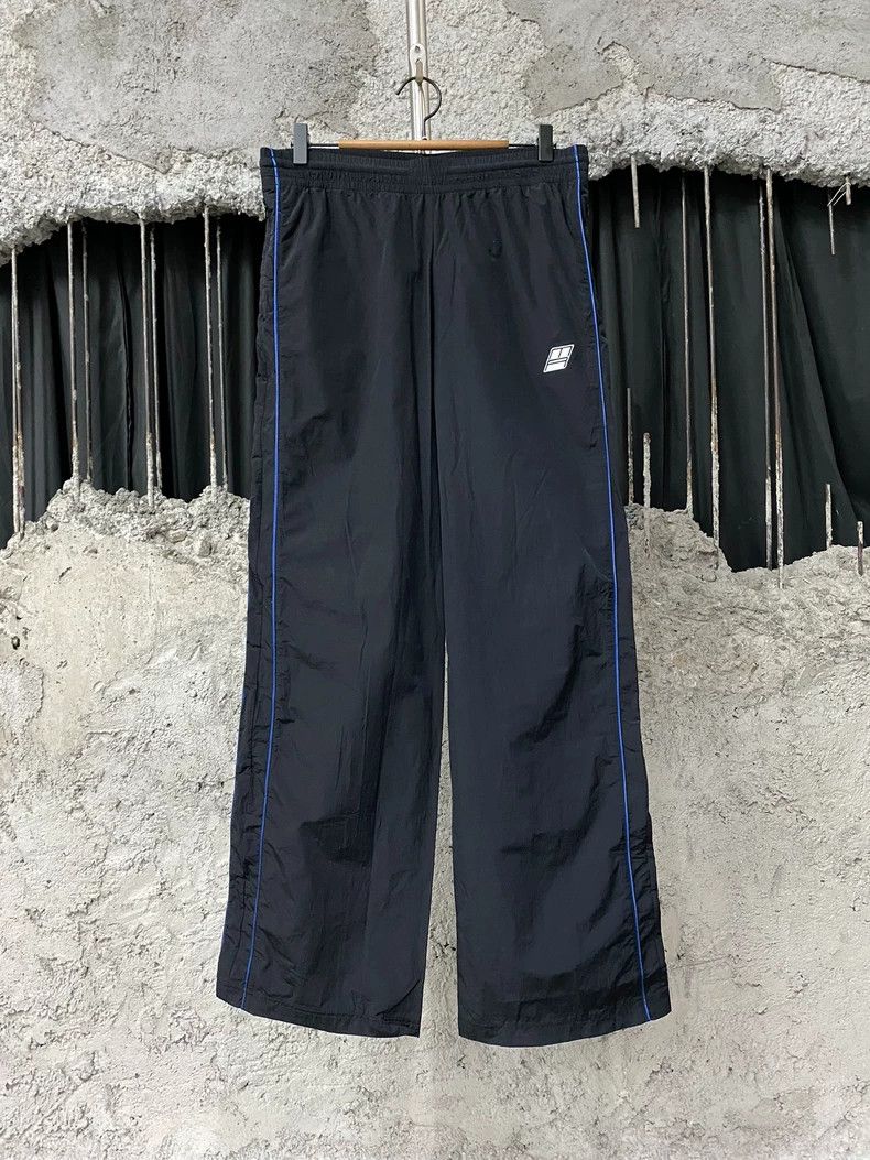 Martine Rose Martine Rose Black trousers Size US 28 / EU 44 - 1 Thumbnail