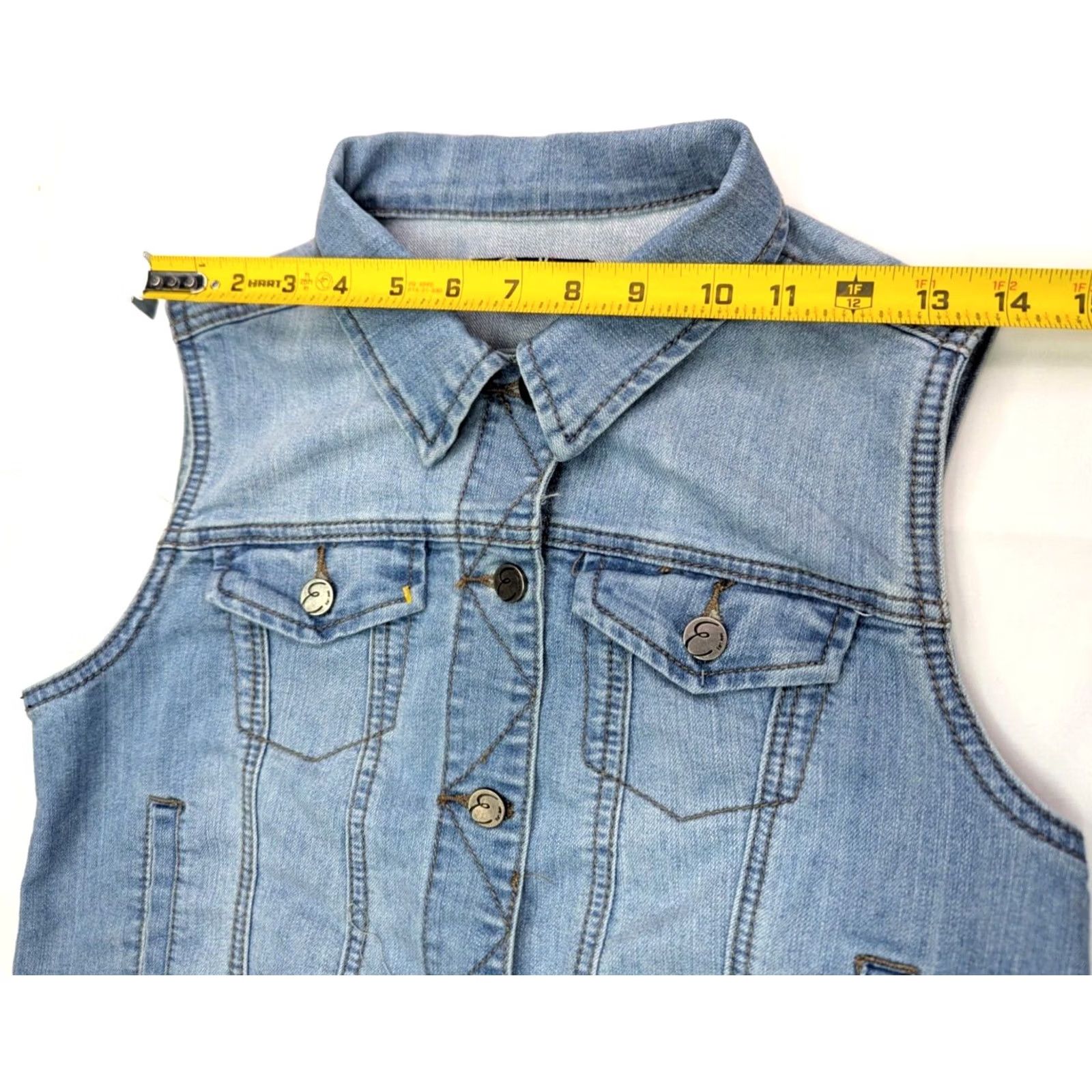 Vintage Earl Jeans Light Wash Denim Vest Blue Straps Back Knit Back Women M Blue Denim Vest Sleeveless Jacket (34x17) Regular Women Size 32" / US 10 / IT 46 - 5 Thumbnail
