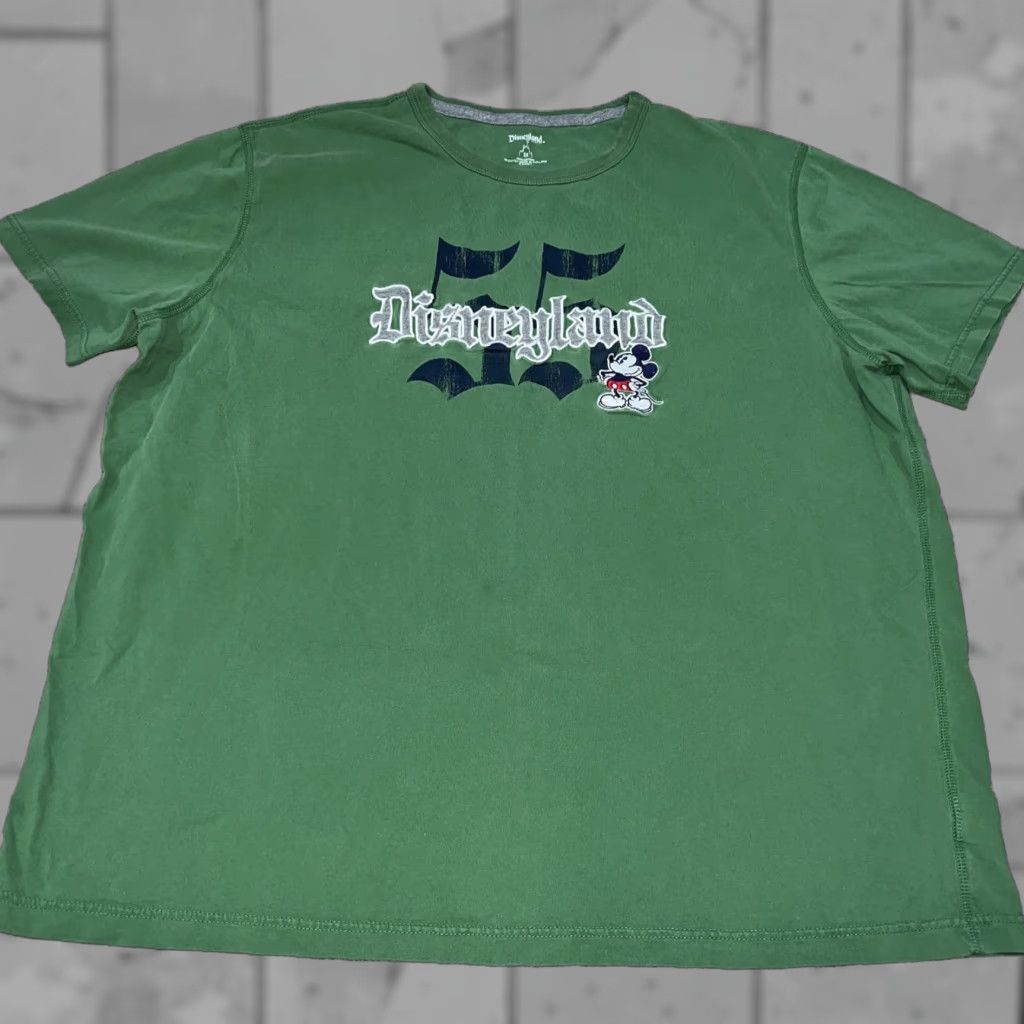 Disney Disney Land Green Embroidered T-Shirt Men 2XL Size US XXL / EU 58 / 5 - 1 Thumbnail