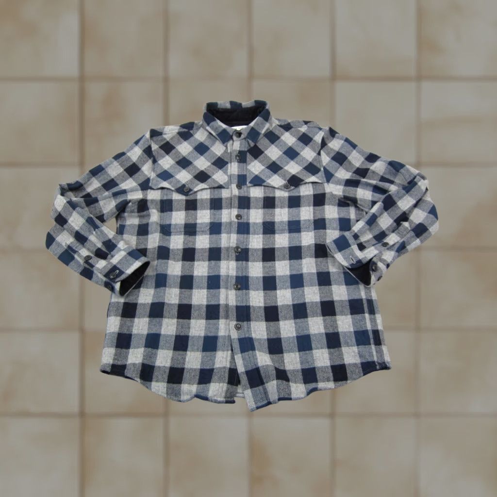 Pendleton Pendleton Weston Flannel Shirt Mens Large Blue 100% Wool Button Up Size US L / EU 52-54 / 3 - 1 Thumbnail