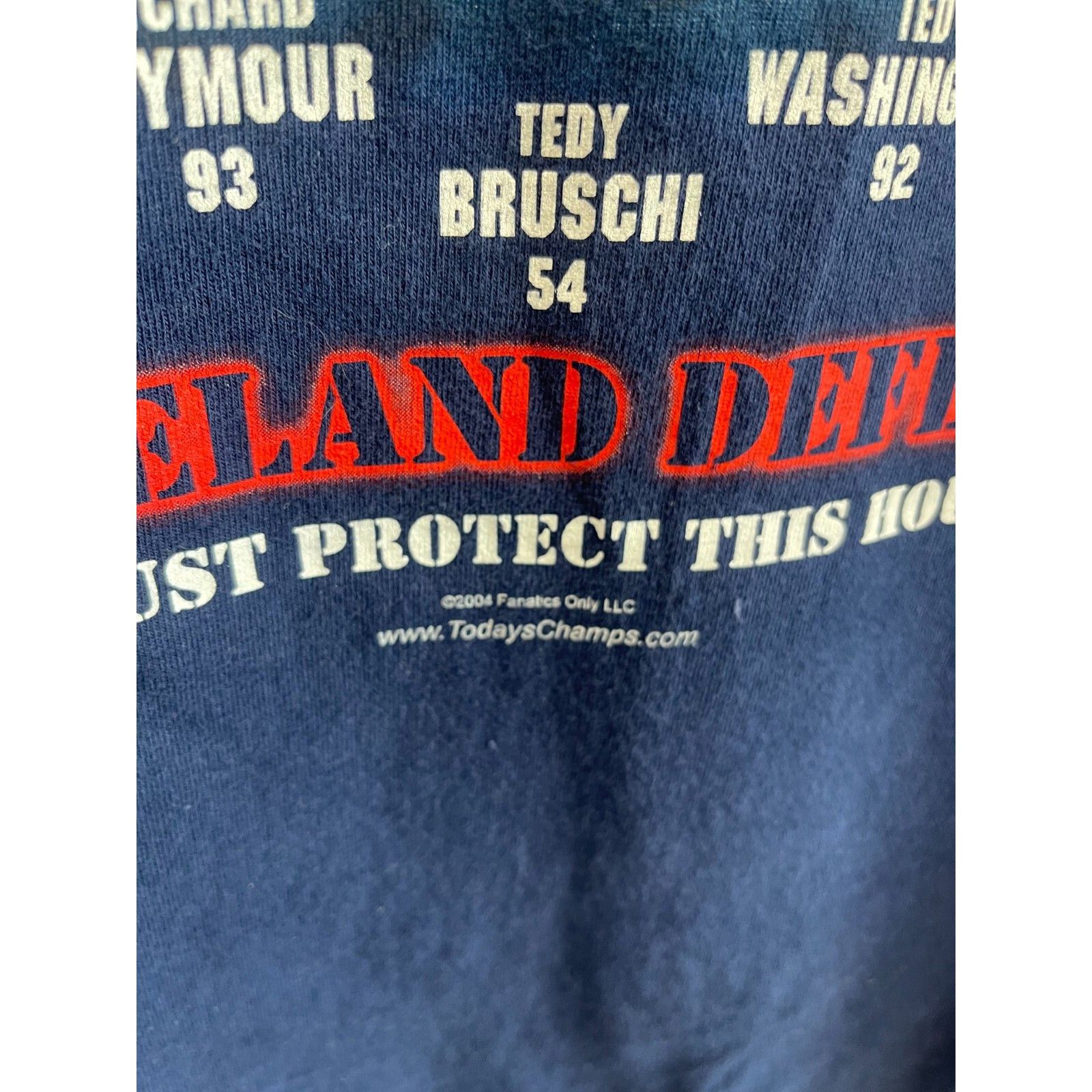 Fruit Of The Loom RARE 2004 NEW ENGLAND PATRIOTS HOMELAND DEFENSE SHIRT LAW BR Size US L / EU 52-54 / 3 - 2 Thumbnail