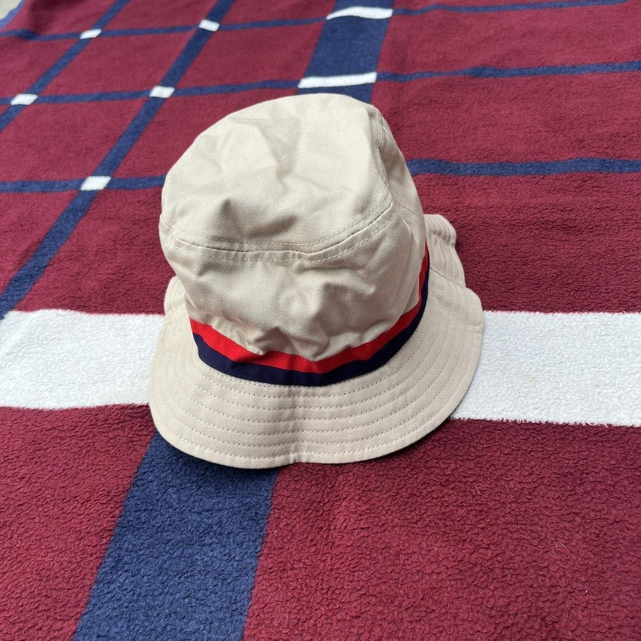 Brooks Brothers Brooks Brothers REVERSIBLE navy beige Bucket hat embroidered Size ONE SIZE - 4 Thumbnail