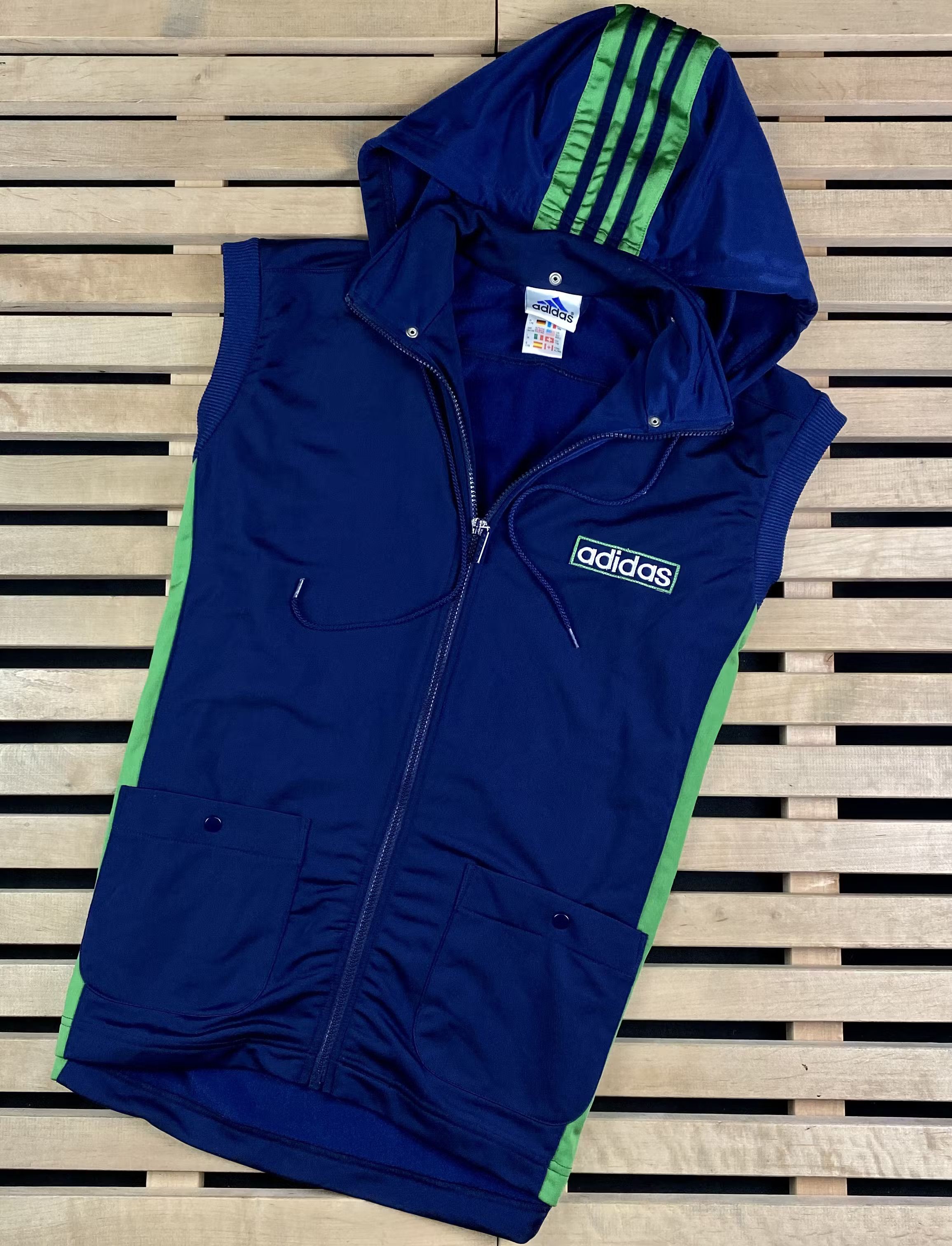 Adidas × Vintage Mens Hoodies Adidas Three Stripes Vintage Size S Size US S / EU 44-46 / 1 - 8 Thumbnail