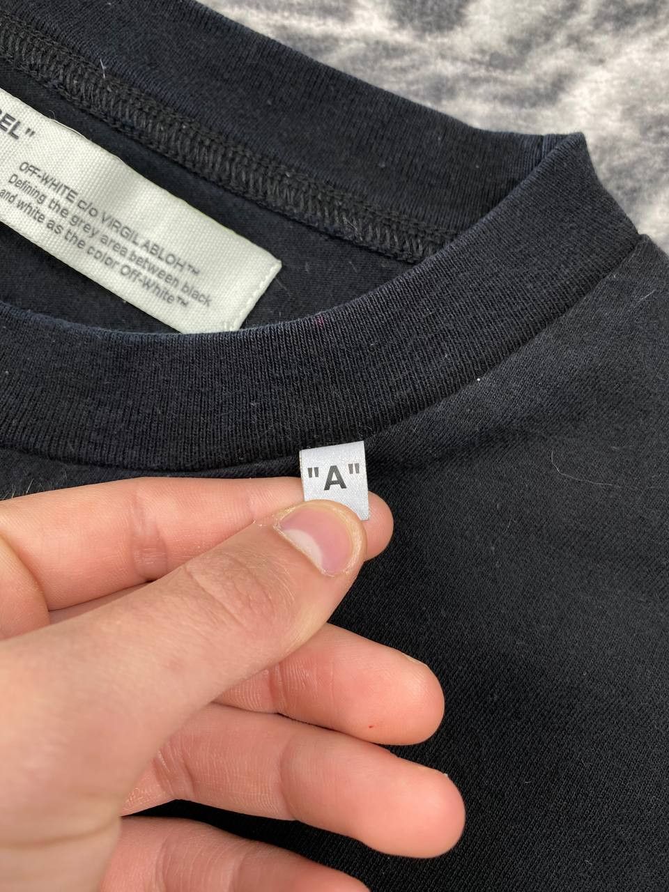 Off-White Off-White Caravaggio Arrow Big Logo T-Shirt Men Size M Black Size US M / EU 48-50 / 2 - 10 Thumbnail