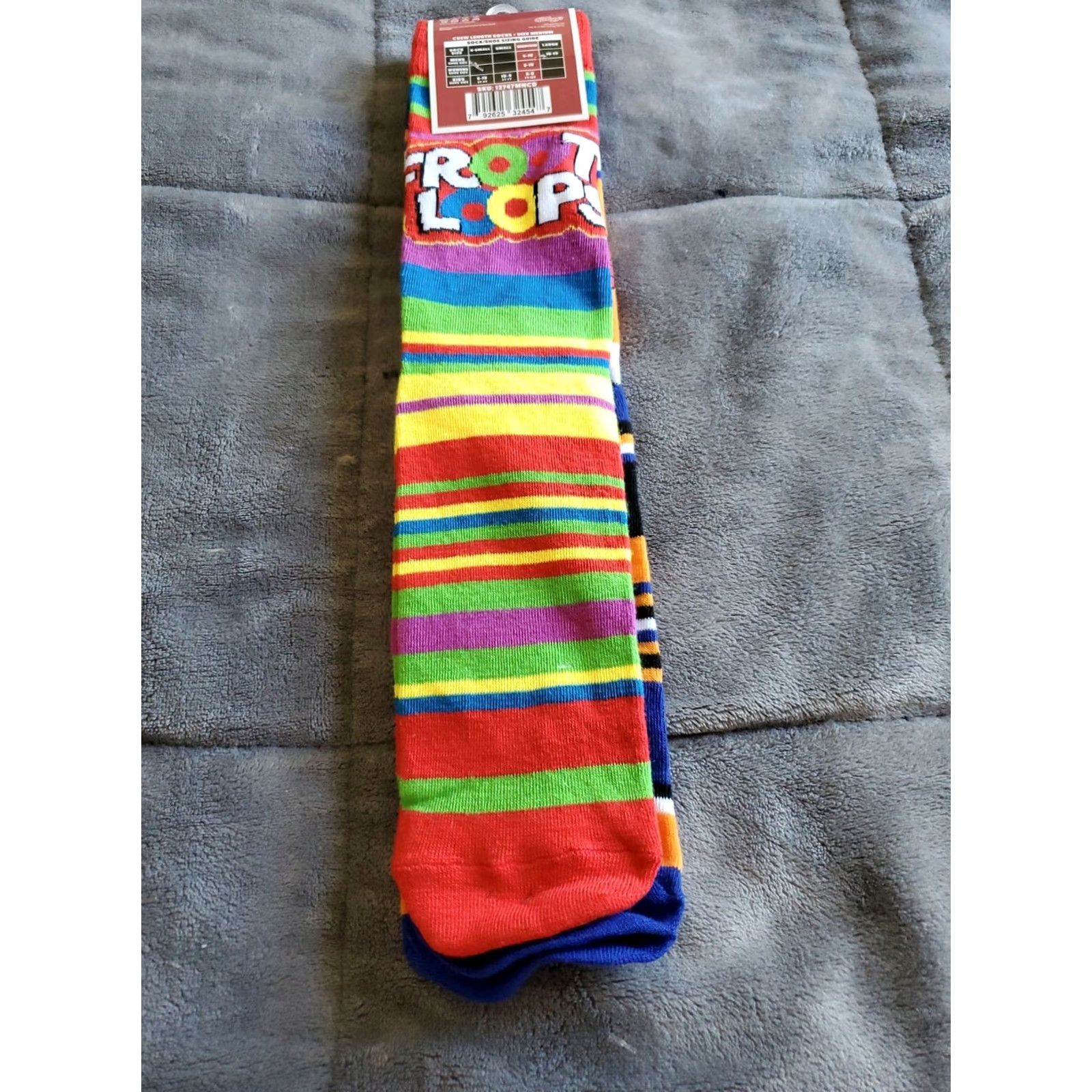Vintage Kellogg's Frosted Flakes & Fruit Loops NEW Striped Socks 2pk Shoe SZ 6-10 NEW Size ONE SIZE - 2 Thumbnail