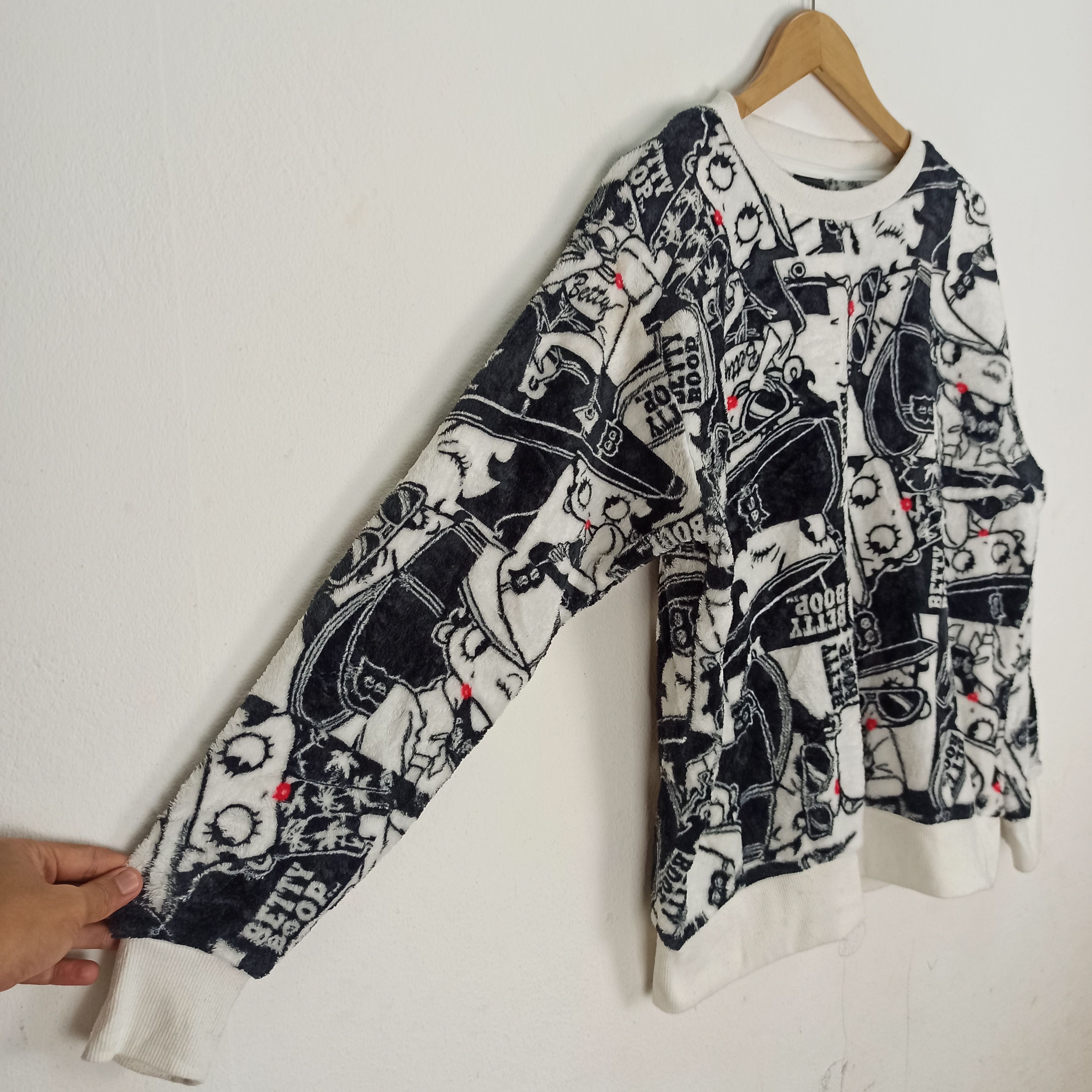 Cartoon Network 🔥Rare🔥 Betty Boop Fleece Sweatshirt Size US L / EU 52-54 / 3 - 4 Thumbnail