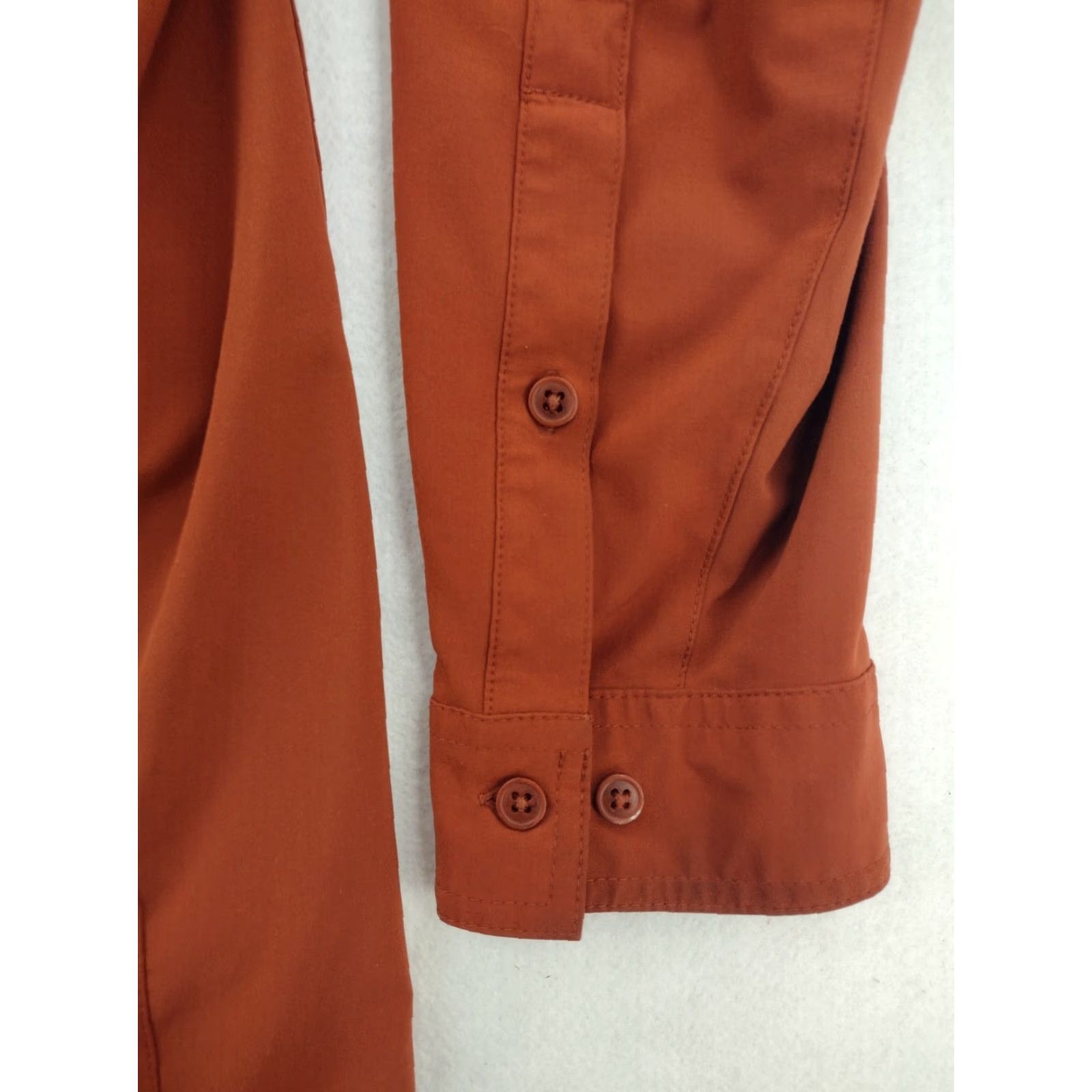 Vintage Columbia Shirt Mens Medium Red Button-Front Fishing Pockets Lightweight Polyester Size US M / EU 48-50 / 2 - 2 Thumbnail