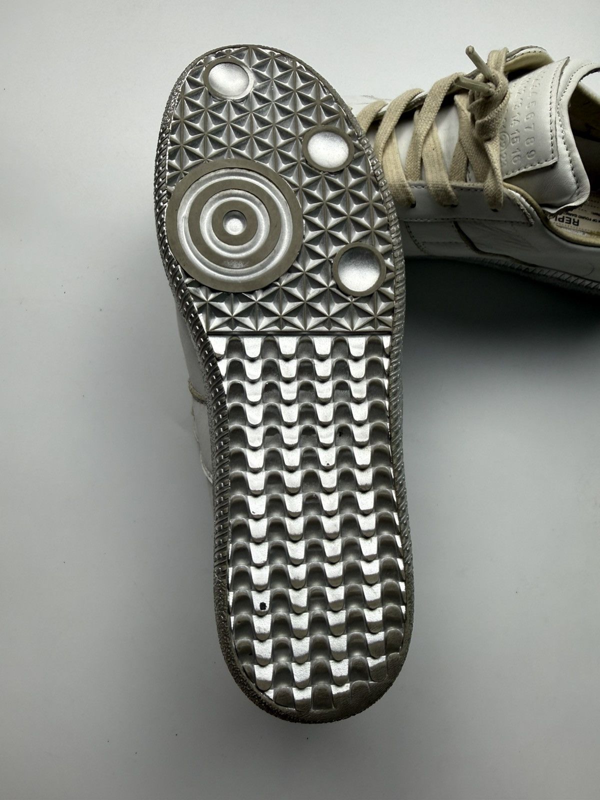Maison Margiela Maison Margiela Gats Artisanal White Size US 6 / EU 39 - 6 Thumbnail