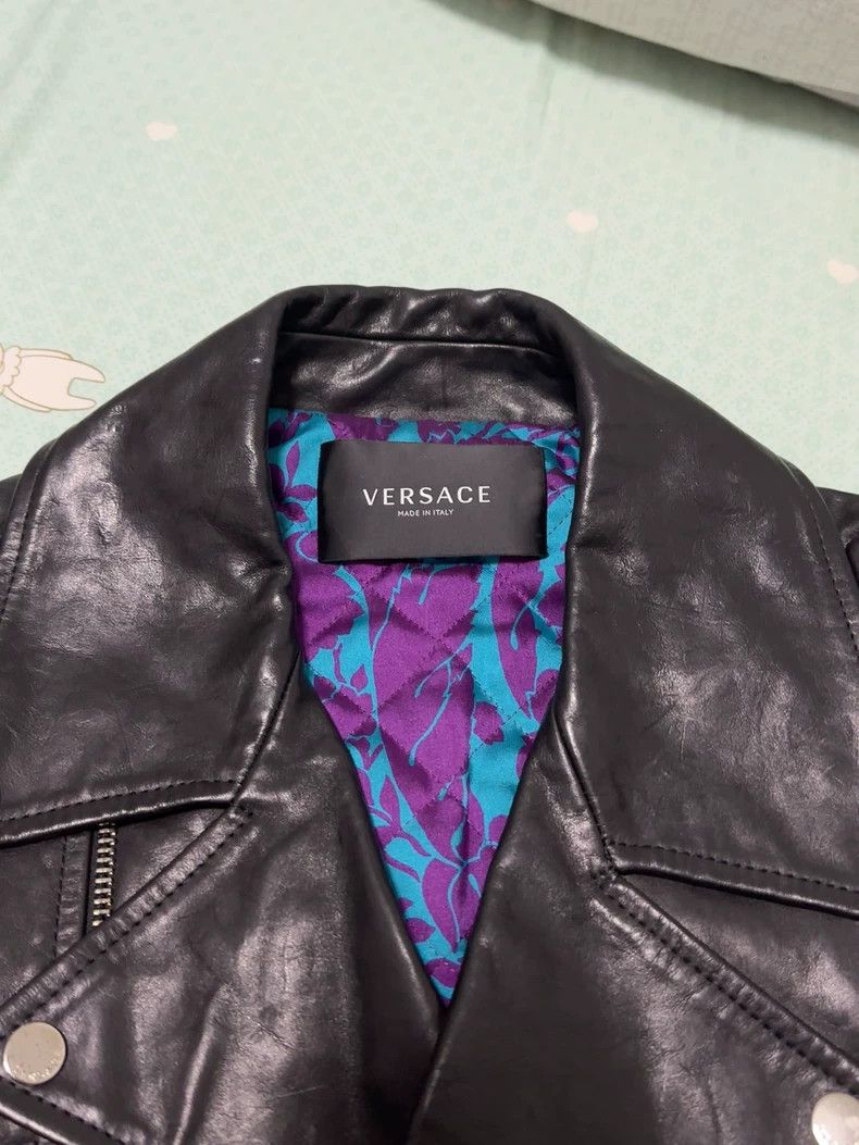 Versace Versace Men's black leather jacket Size US M / EU 48-50 / 2 - 2 Thumbnail