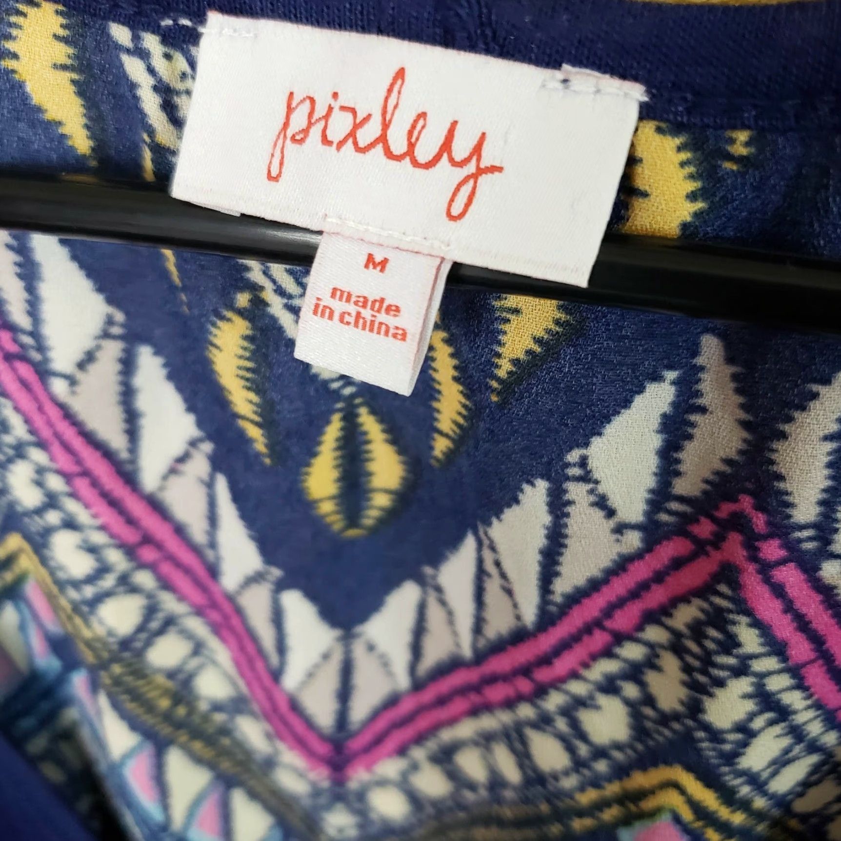 Vintage Pixley Womens Top Sz Medium Blue Pink Chevron Short Sleeve V-Neck Blouse Regular XS? No Size M / US 6-8 / IT 42-44 - 4 Thumbnail