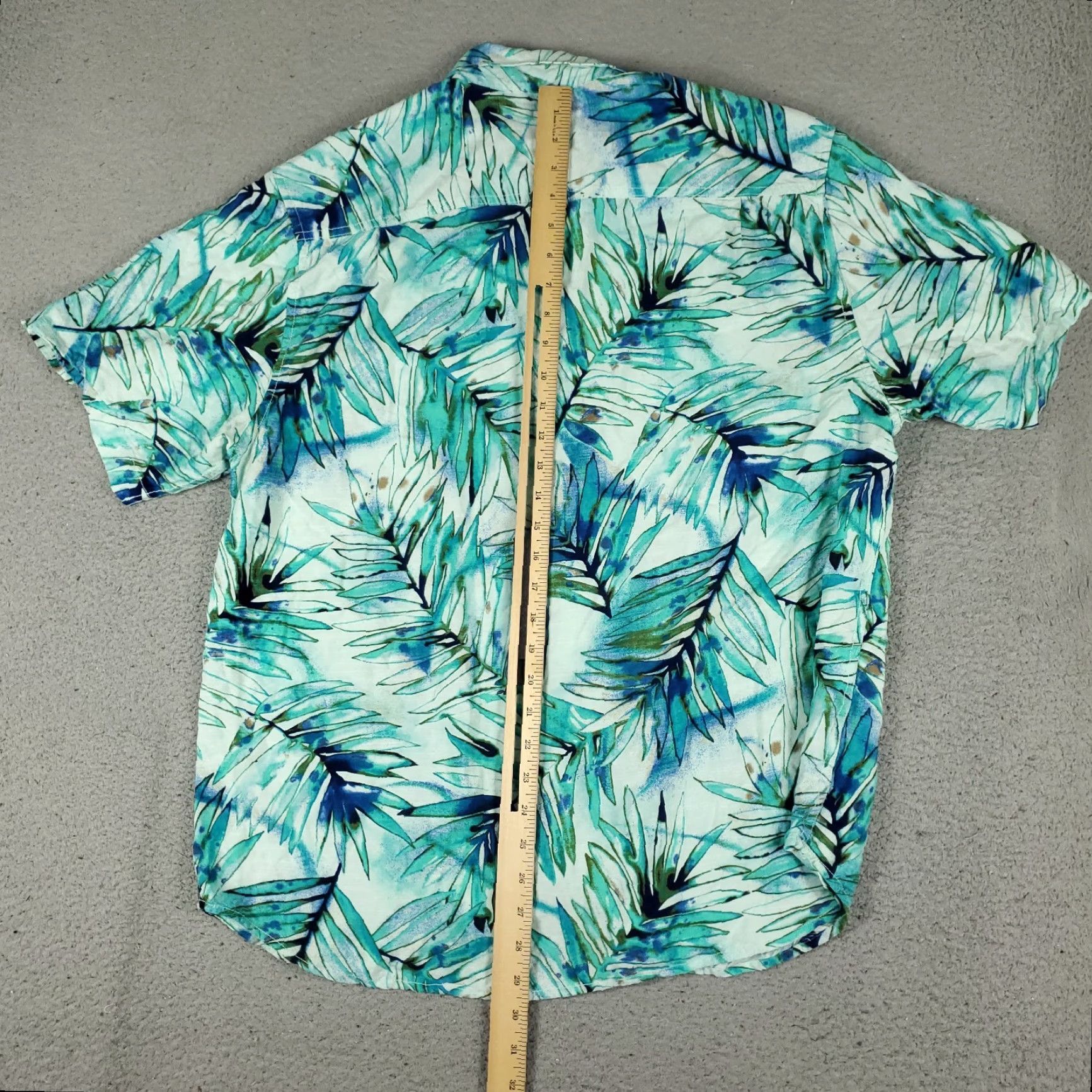 Tommy Bahama Tommy Bahama Shirt Mens Large Blue Viscose Hawaiian Button Up Short Sleeve Size US L / EU 52-54 / 3 - 4 Thumbnail