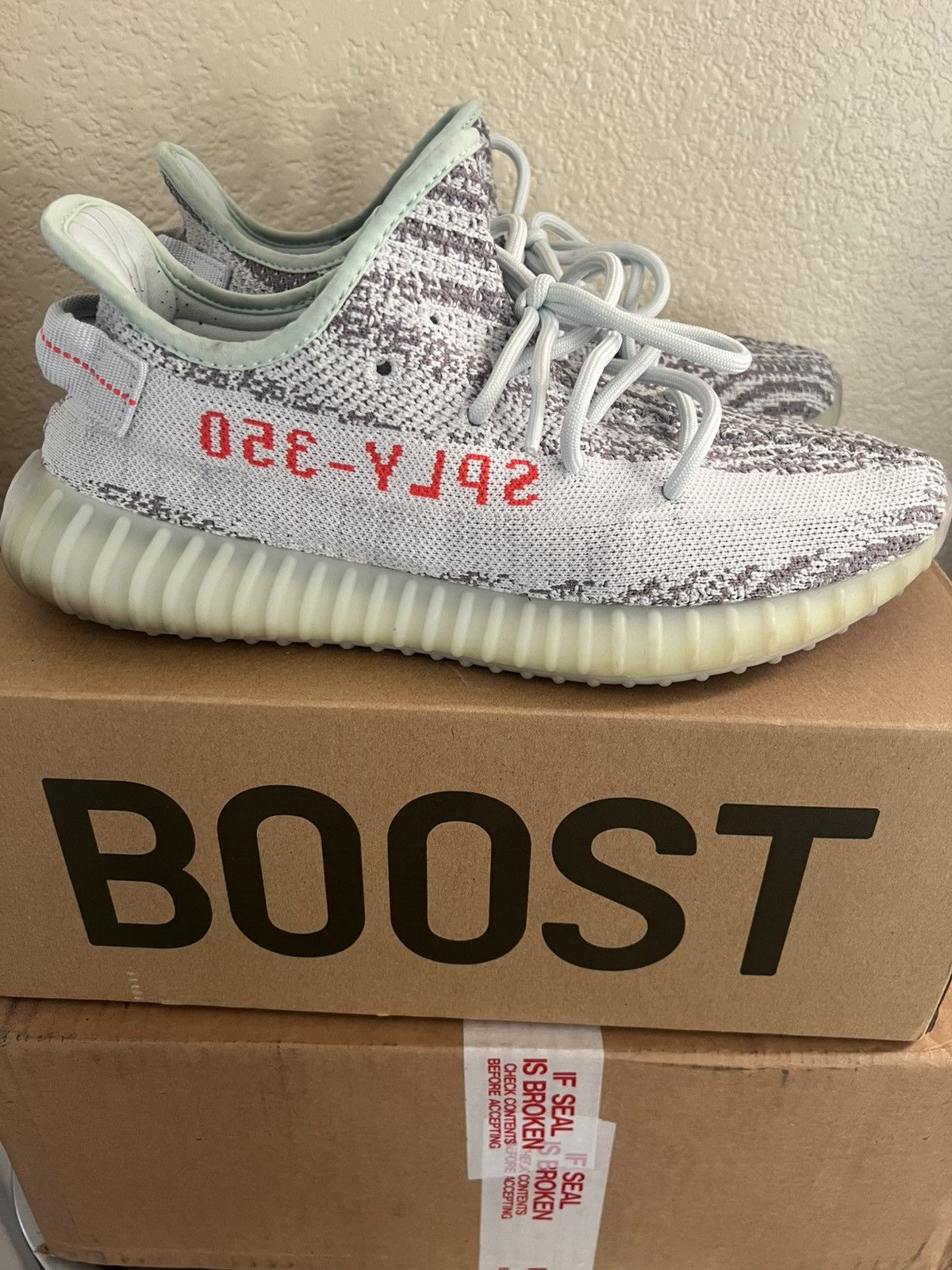 Yeezy Yeezy Boost 350 V2 “Blue Tint” Size US 10 / EU 43 - 2 Thumbnail