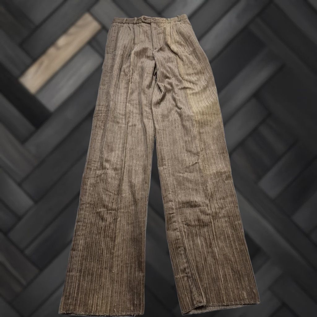 Vintage Greg Peters Dress Pants Mens 30x36 Beige Corduroy Pleated Relaxed Straight Pockets Vintage: No Size US 30 / EU 46 - 1 Thumbnail