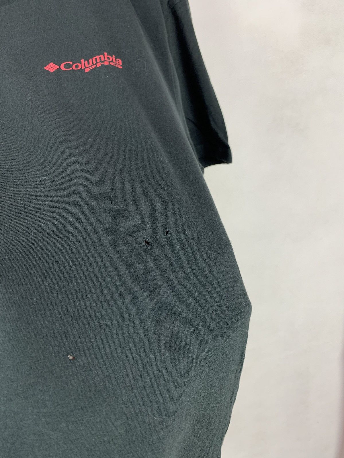 Columbia Steals! Columbia Performance Hiking Gear Big Logo Tee Size US L / EU 52-54 / 3 - 6 Thumbnail