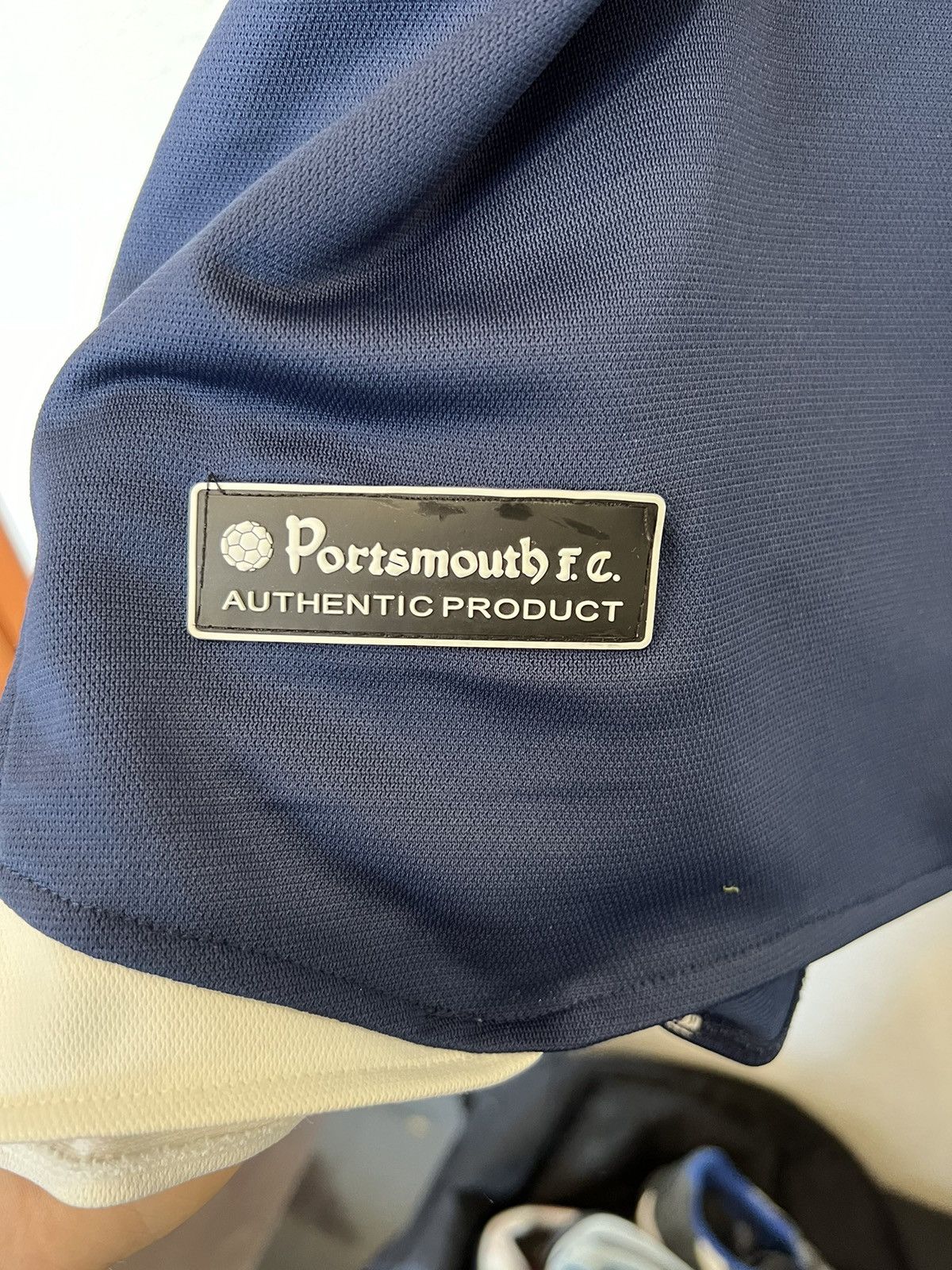 Vintage Portsmouth 2003/2004/2005 Home Kit Soccer Jersey Size US XL / EU 56 / 4 - 5 Thumbnail