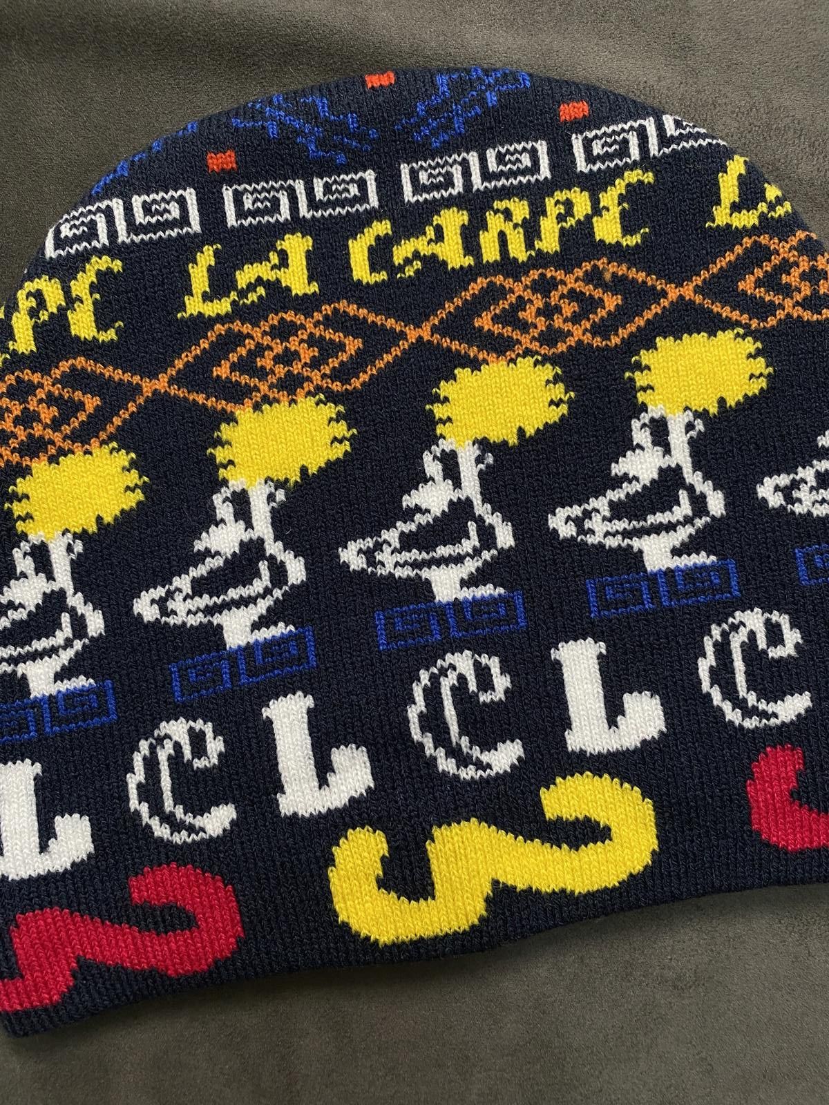 Japanese Brand Deadstock La Carpe Symbol Graphic No Cuff Knit Black Beanie Size ONE SIZE - 2 Thumbnail
