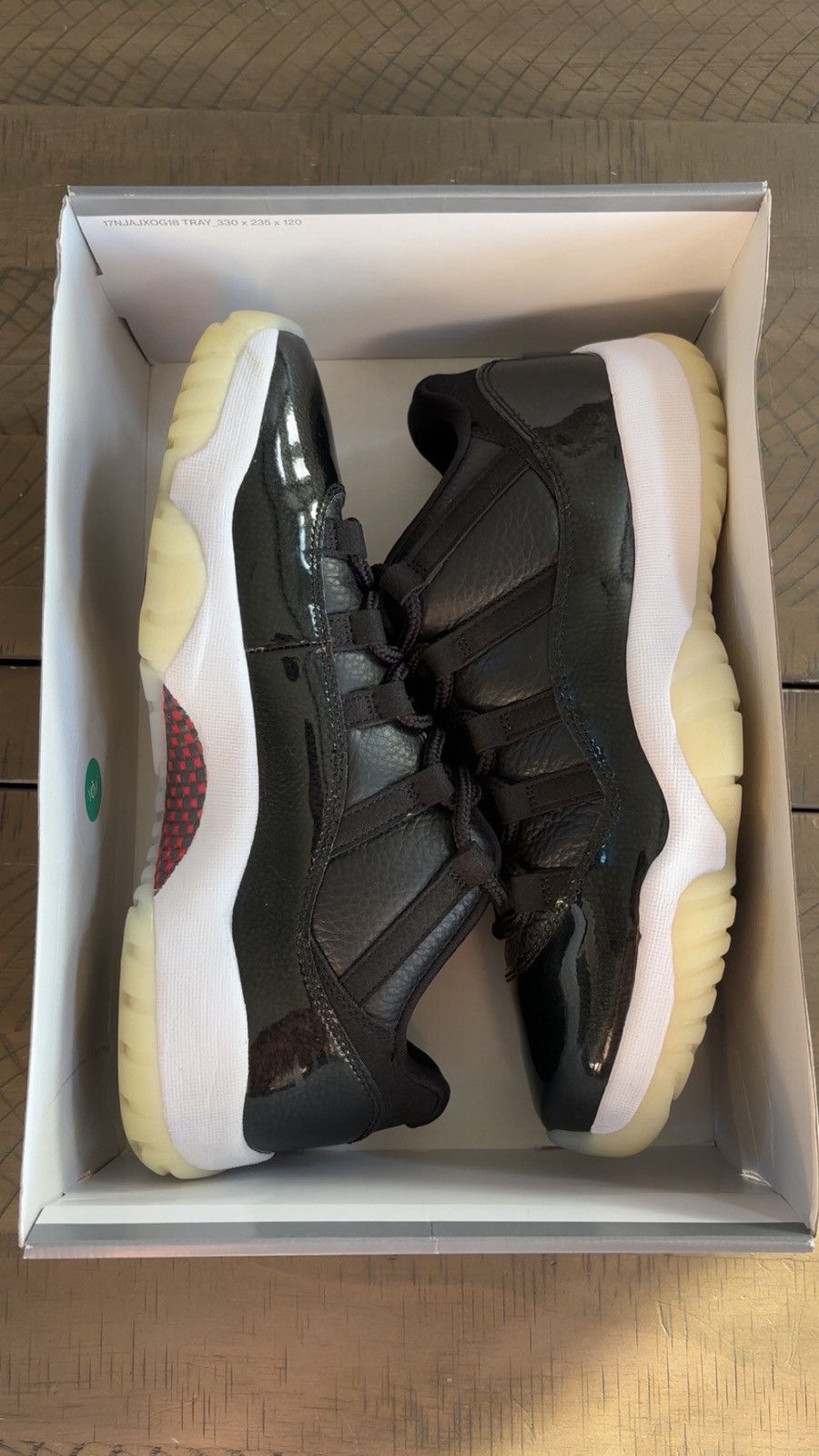 Jordan Brand Jordan 11 low Size US 10.5 / EU 43-44 - 4 Thumbnail