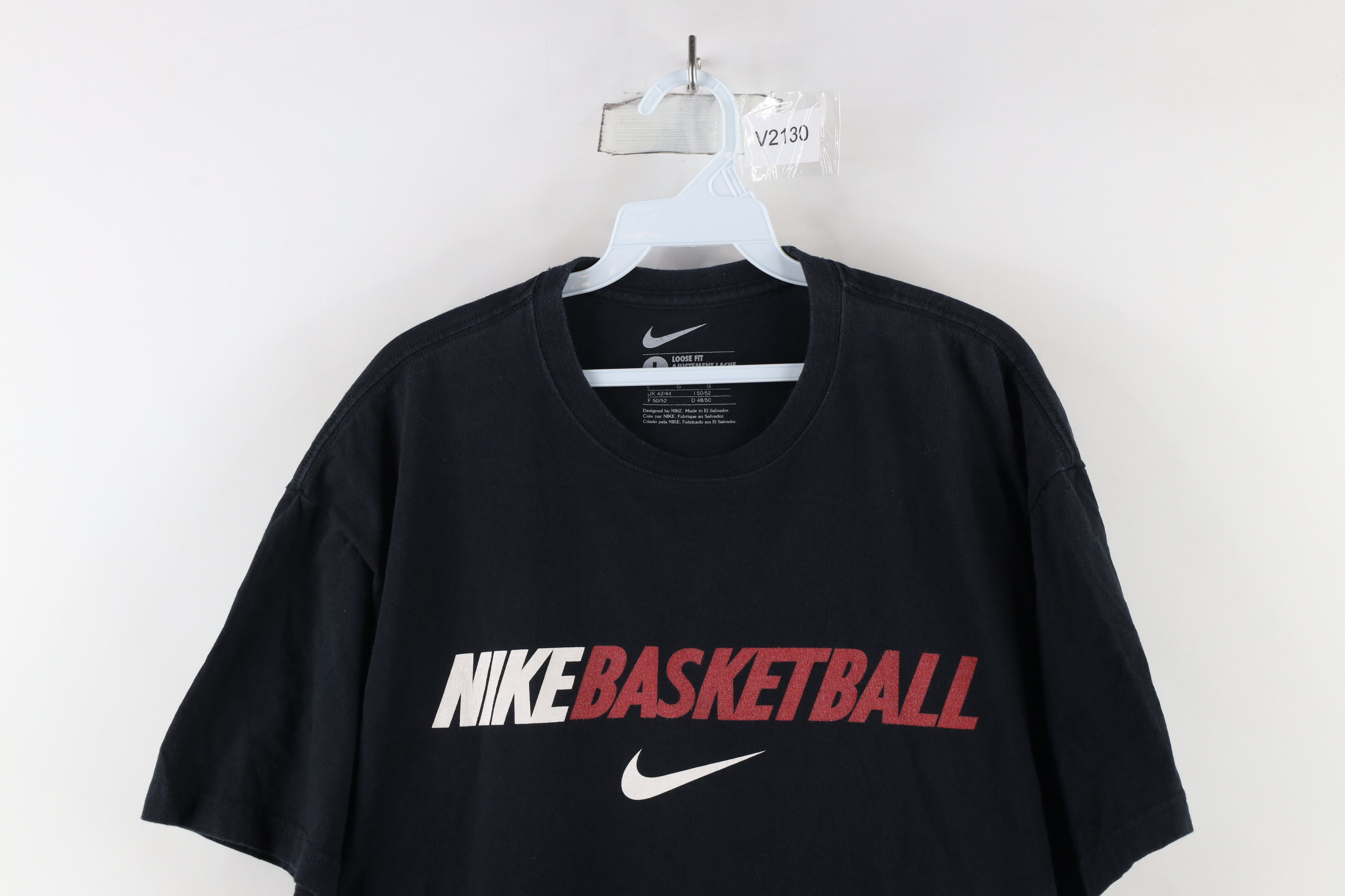 Nike × Vintage Vintage Nike Basketball Travis Scott Center Swoosh T-Shirt Size US L / EU 52-54 / 3 - 2 Thumbnail