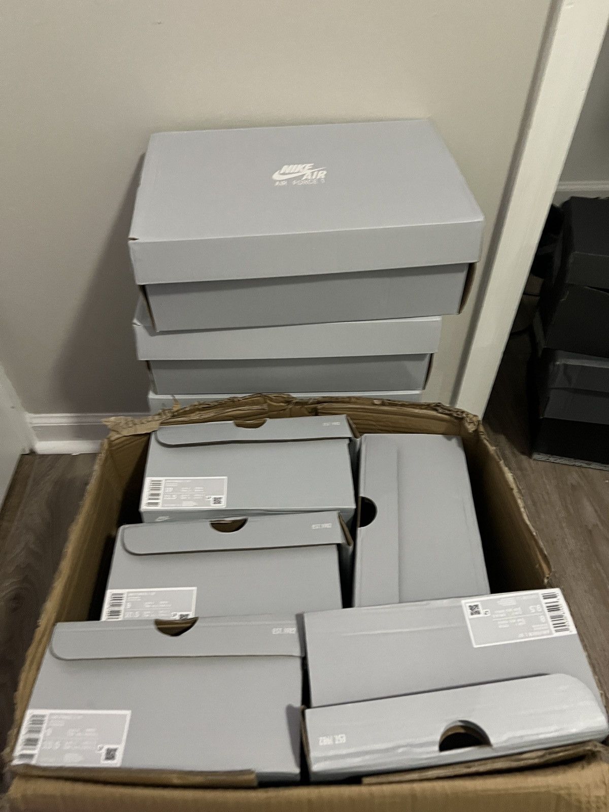 Off-White low cut white air forces Size US 9 / EU 42 - 1 Thumbnail