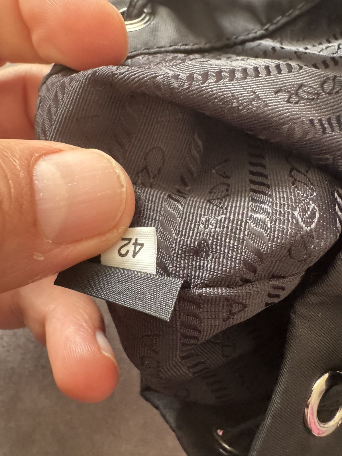Prada PRADA pouch mini bag SEE REAL TAPE MEASUREMENTS IN PHOTOS Size ONE SIZE - 13 Thumbnail
