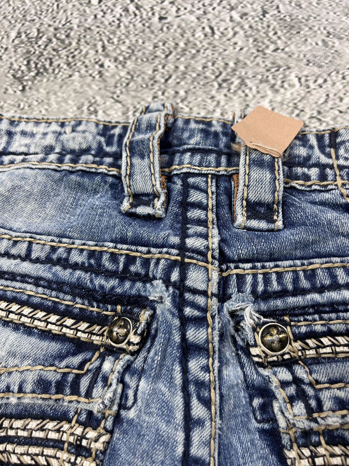 Rock Revival Rock Revival vintage blue jeans Y2K flared Size US 31 - 5 Thumbnail