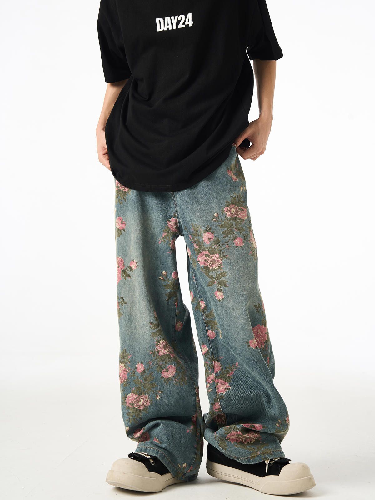 Vintage Floral Print Wide Leg Jeans Size US 32 / EU 48 - 1 Thumbnail