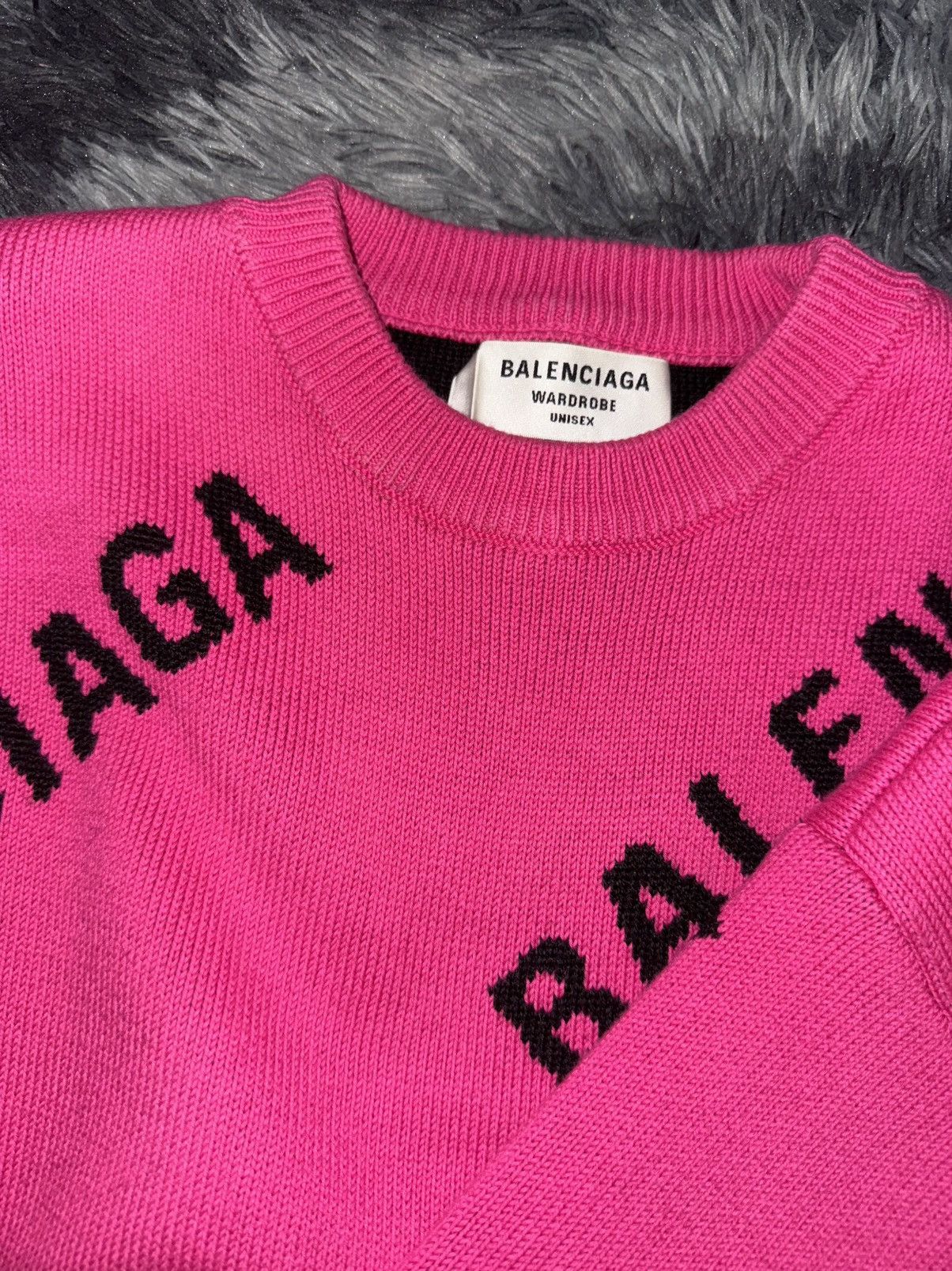 Balenciaga Pink balenciaga logo knit Size US XS / EU 42 / 0 - 3 Thumbnail