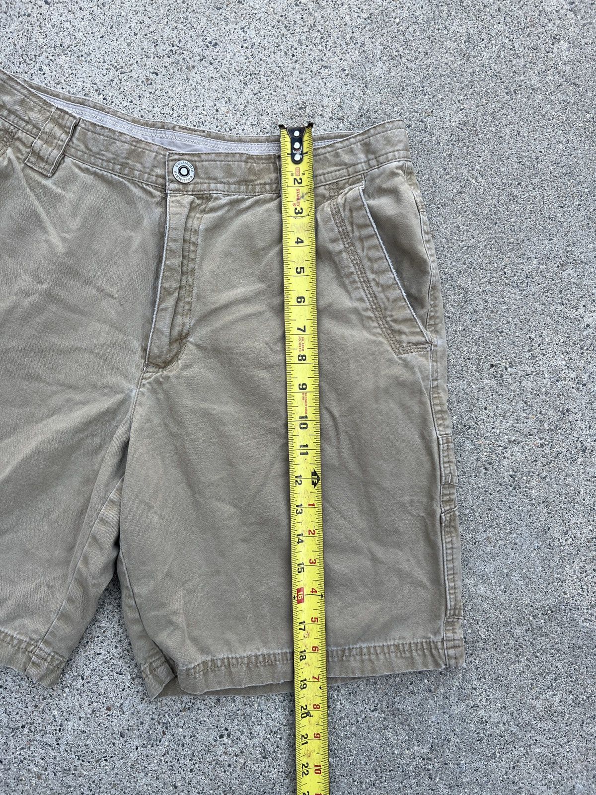 Columbia Vintage Columbia Tan Belted Carpenter/Hiking Shorts Size 32’ Size US 32 / EU 48 - 6 Thumbnail