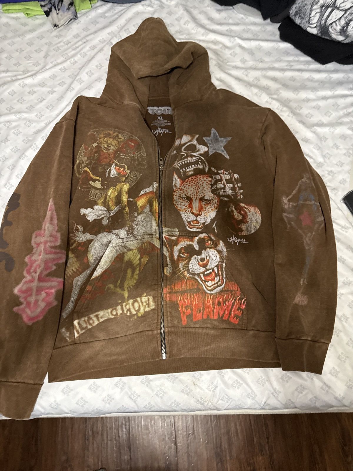 New Travis Scott Circus Maximus Utopia Zip Up Hoodie 2024