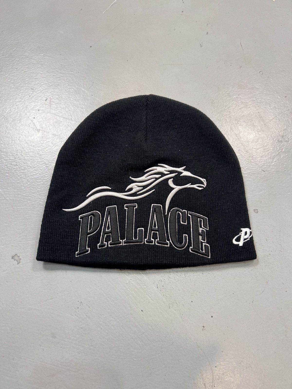 Palace Palace New never worn binnie Size ONE SIZE - 1 Thumbnail
