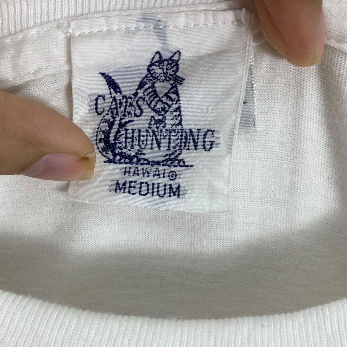 Vintage Vintage 90’ B. KLIBAN Cats Hunting Hawaii Tee Shirt Top Size US M / EU 48-50 / 2 - 6 Thumbnail